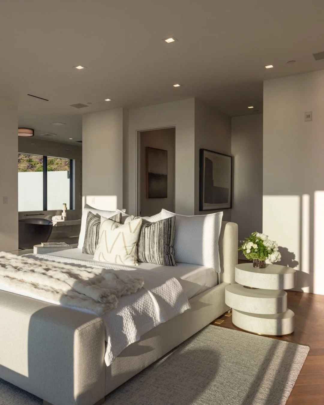 At ALA, we design intimate spaces by digging deep to understand what is most comfortable and important to our clients. We explore beyond aesthetic preferences to capture their unique essence, rhythm, lifestyle, routines, and values, creating rooms th