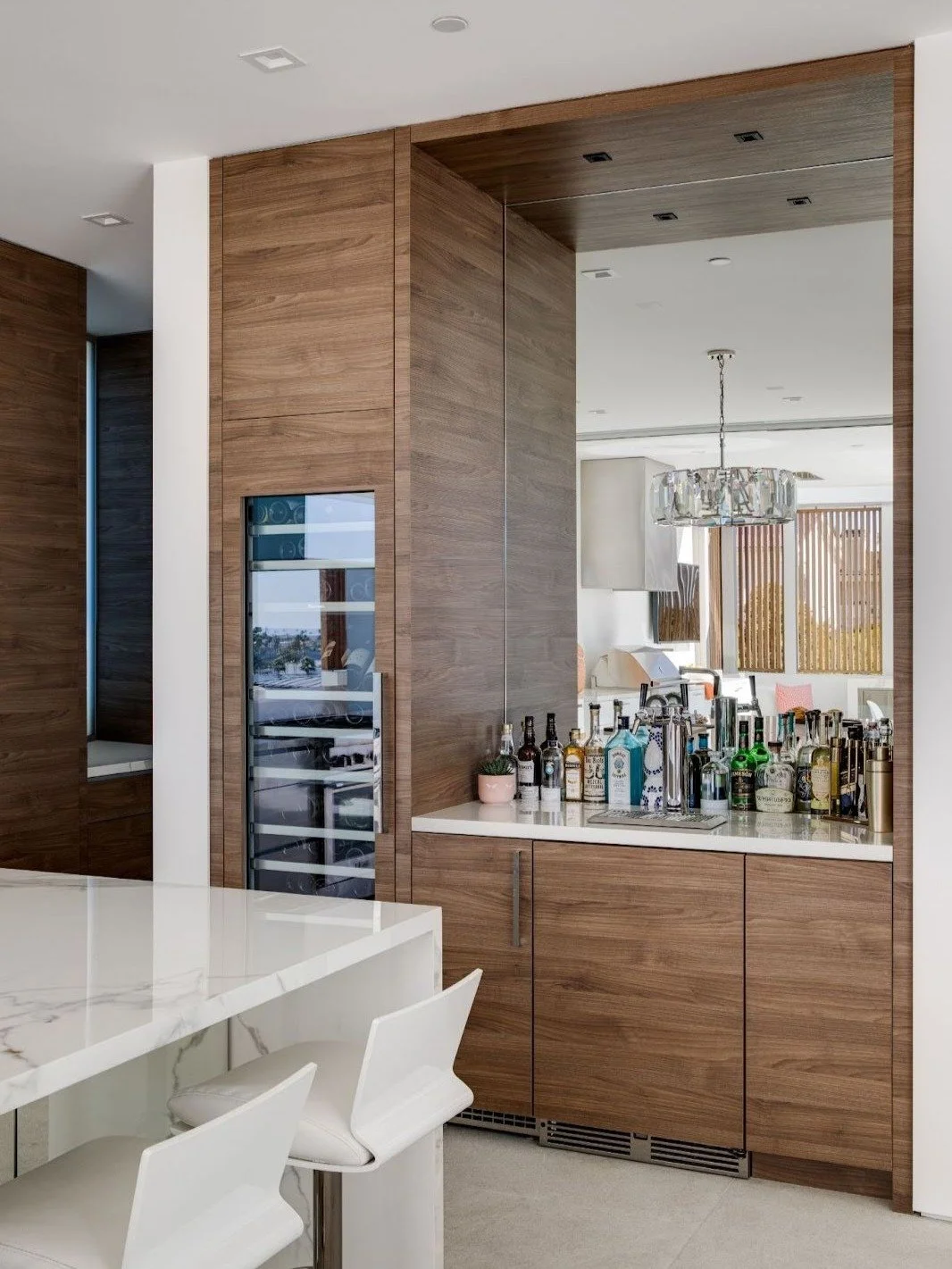 This isn&rsquo;t just a bar. It&rsquo;s the spot where stories begin, memories are made, and every home gets its &lsquo;wow&rsquo; moment. Christine&rsquo;s go-to drink, Garibaldi Spritz, guaranteed to make any conversation taste better 🍸.

2 oz Cam