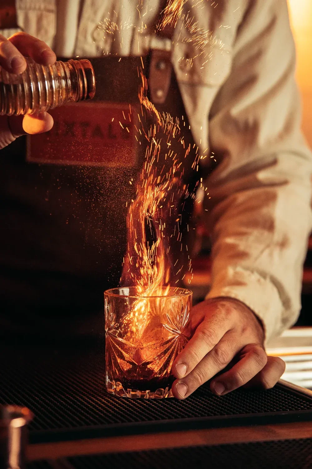 Photographie de cocktails réalisée par Busche Studio, photographe et vidéaste à Annecy et Genève.