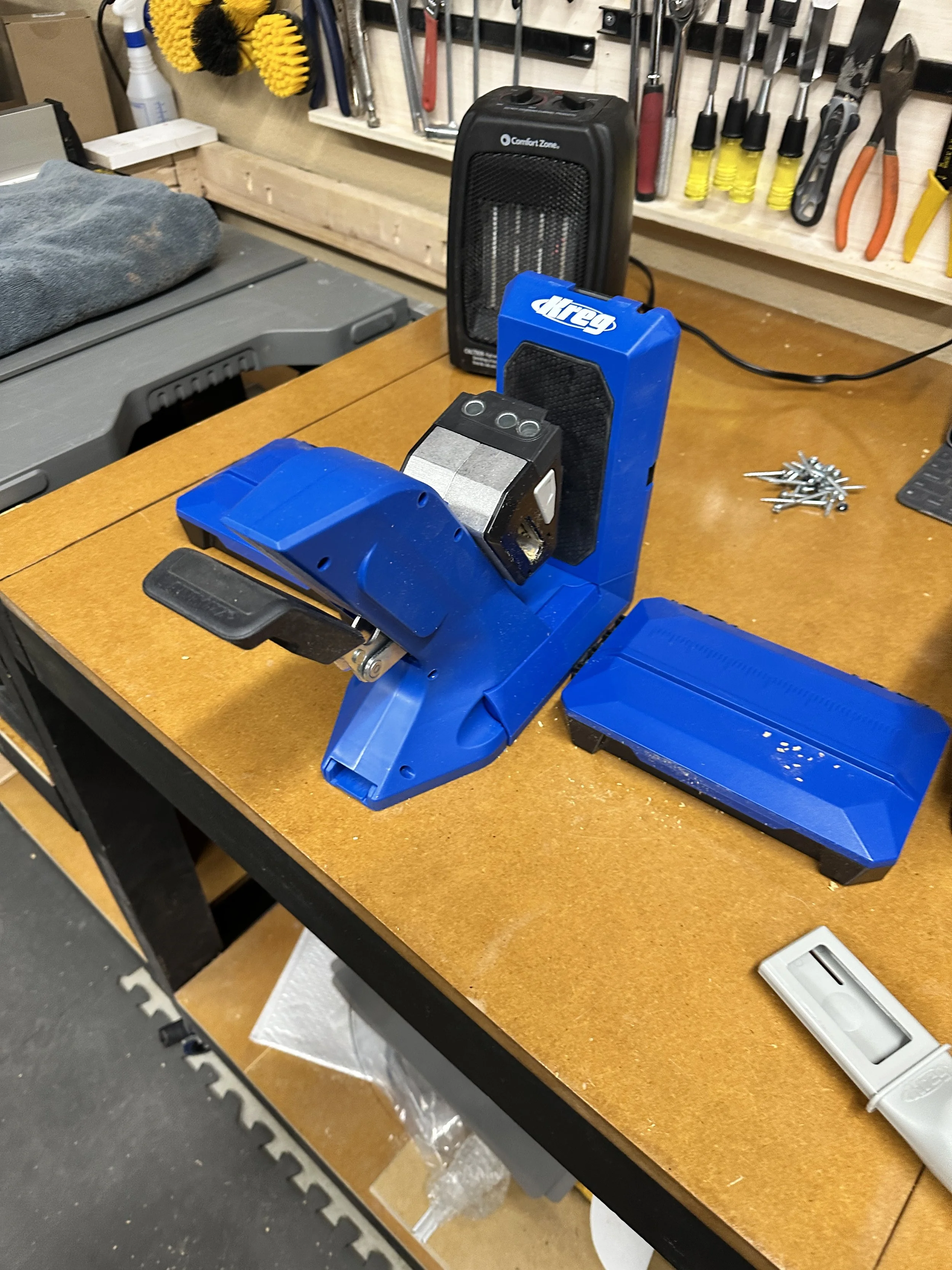 Kreg 720 pocket hole jig.