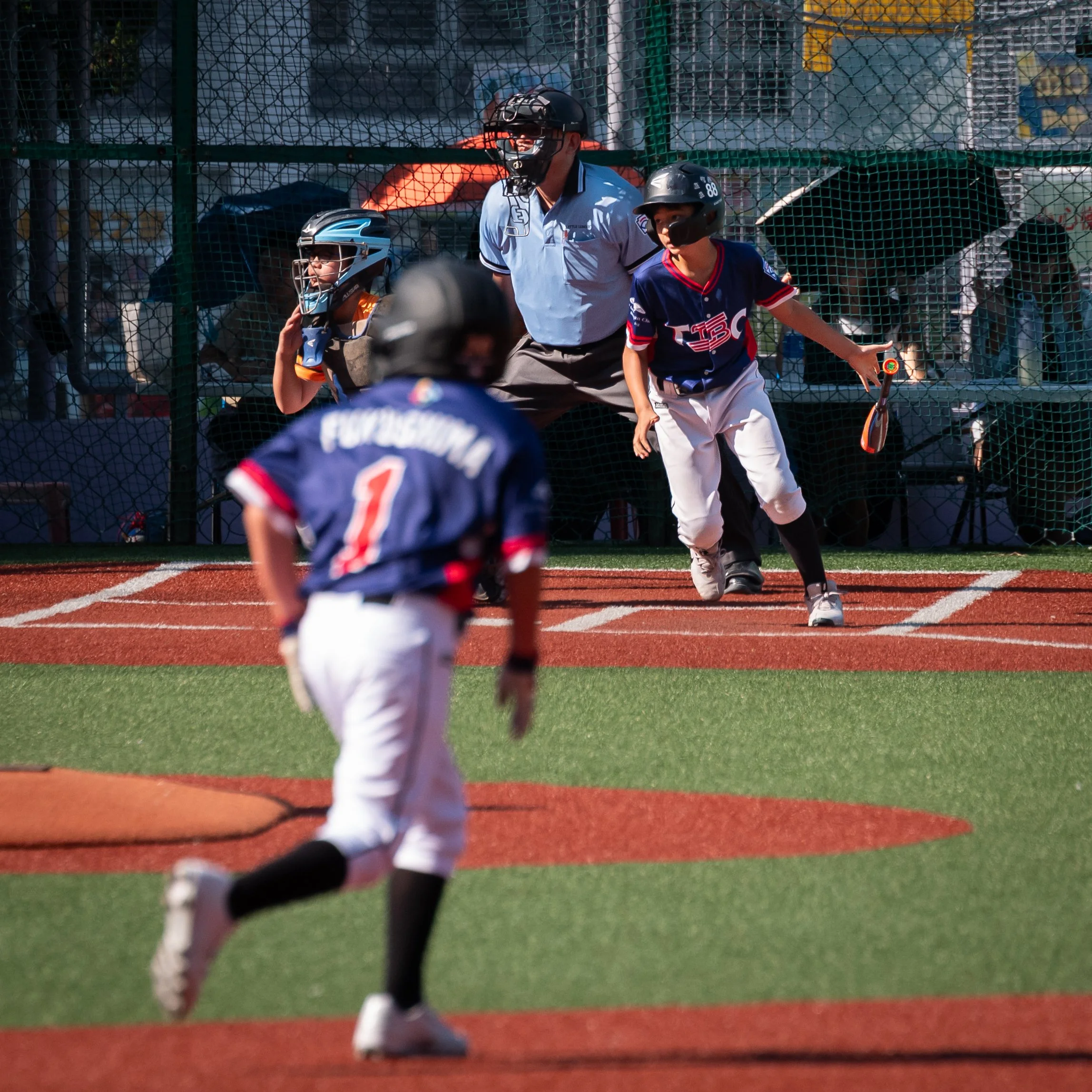 Majors Typhoons vs. Astros