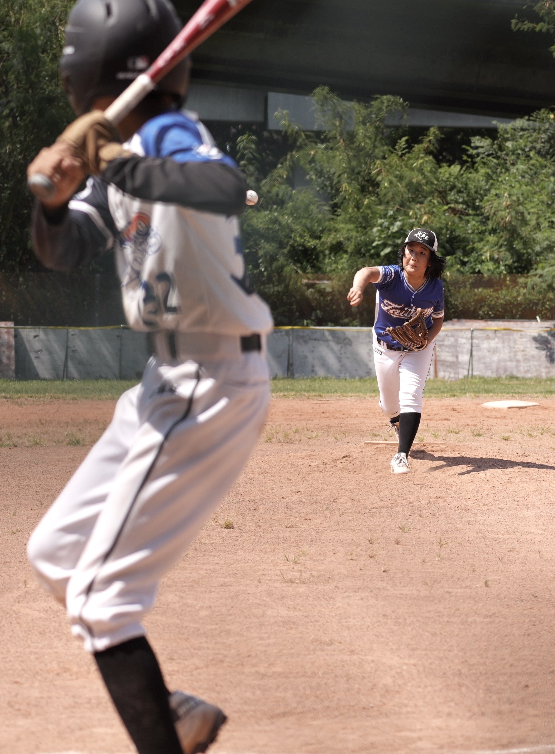 Majors Eagles vs. Kaakiro Black
