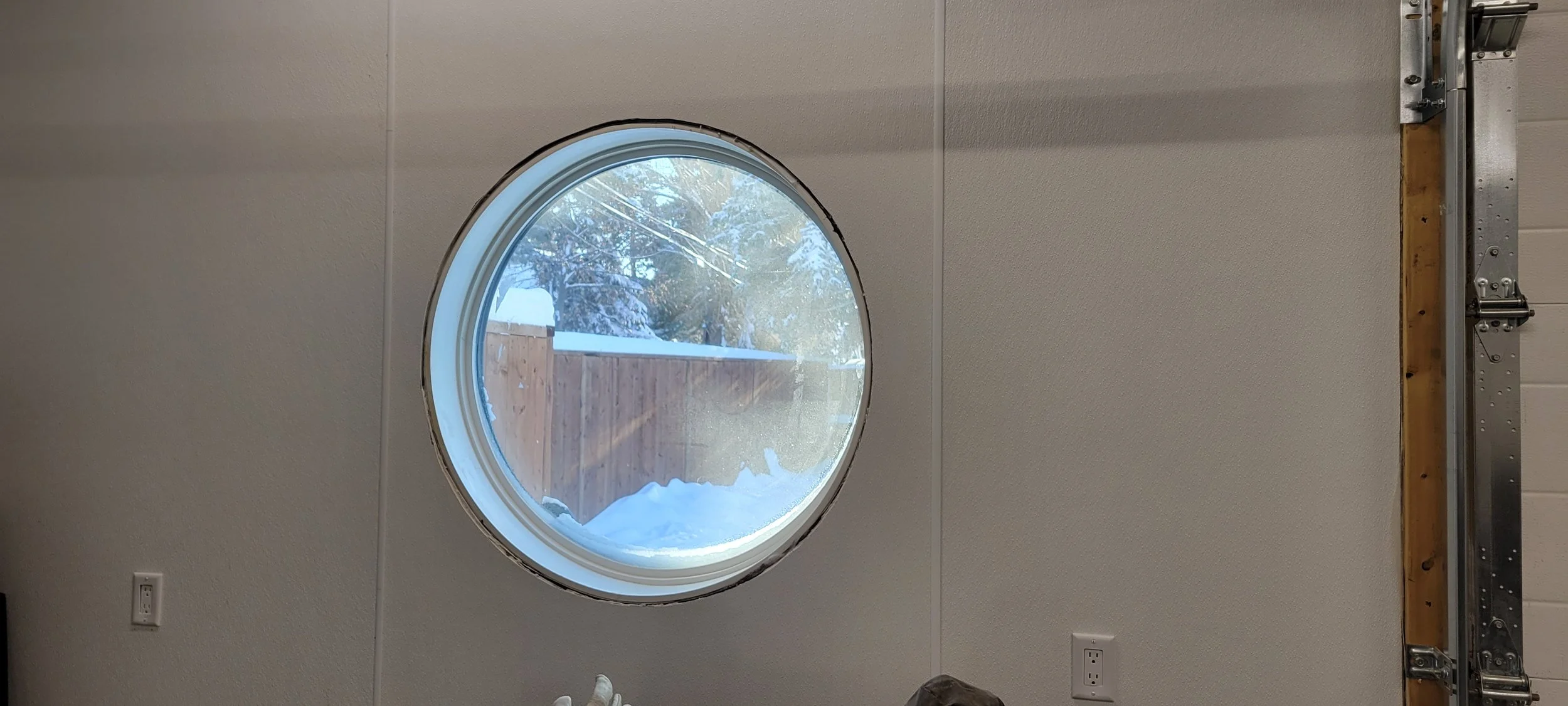 PVC round window trim.jpg