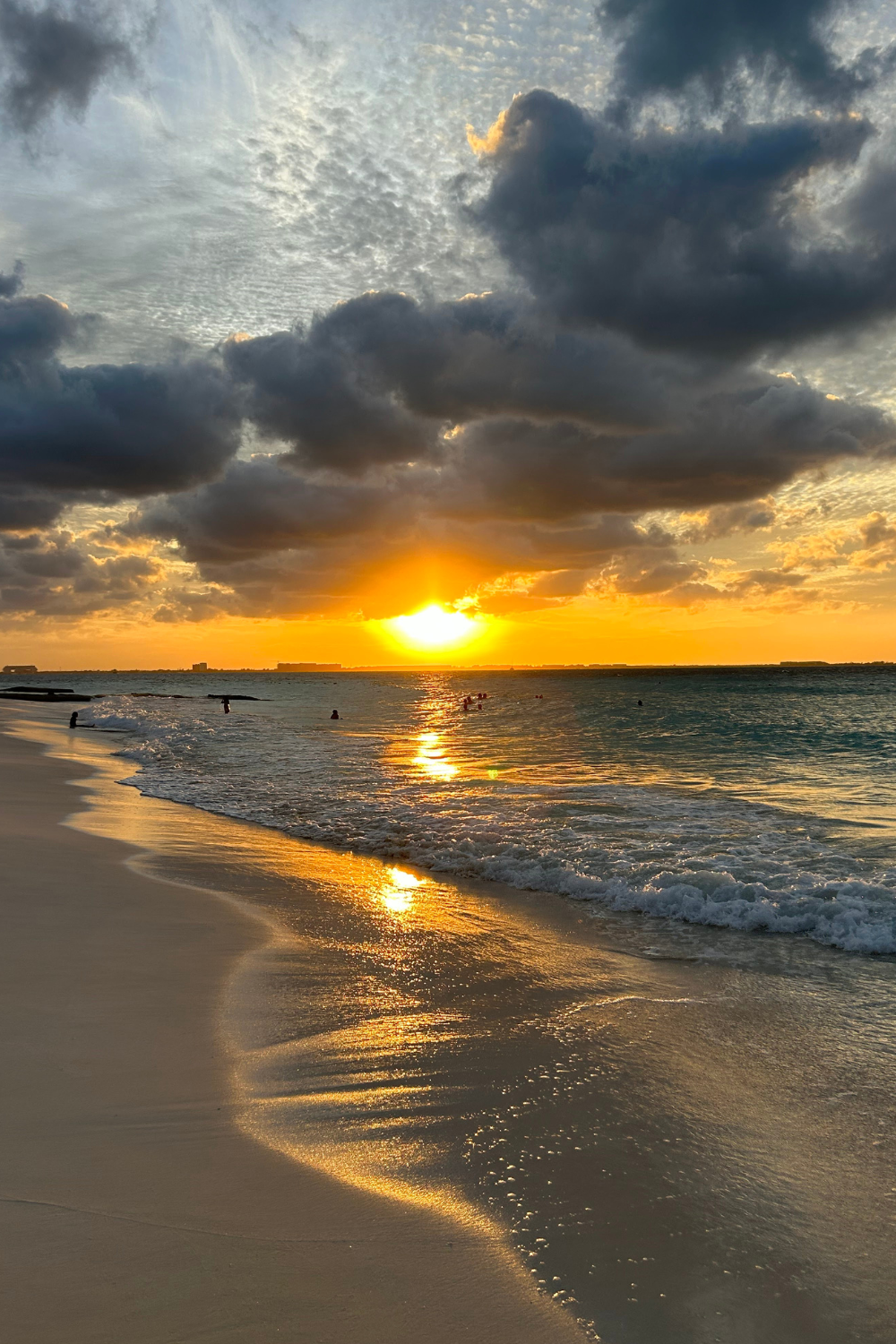 Sunset isla mujeres.png