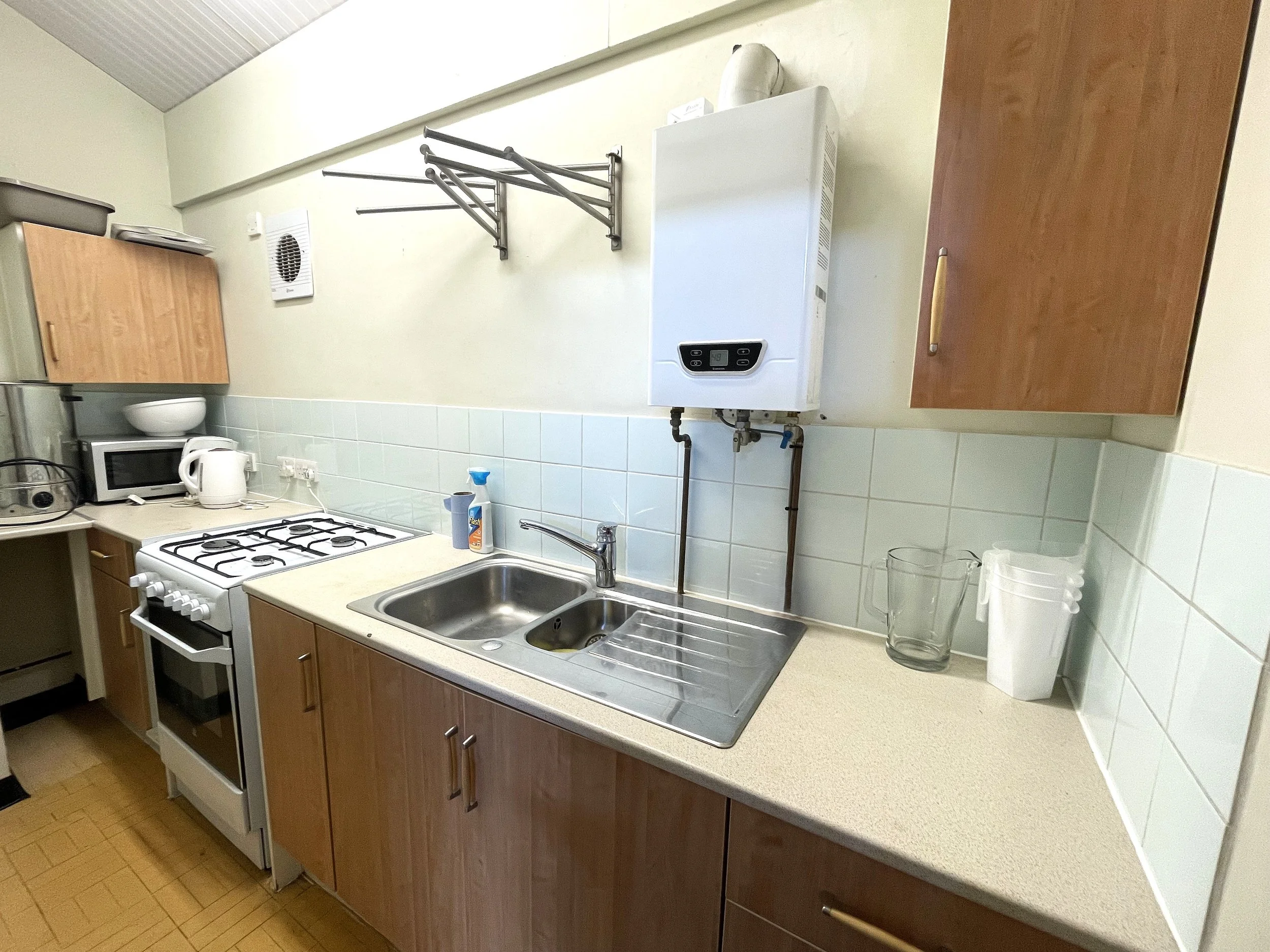 YH Kitchen 2.jpg