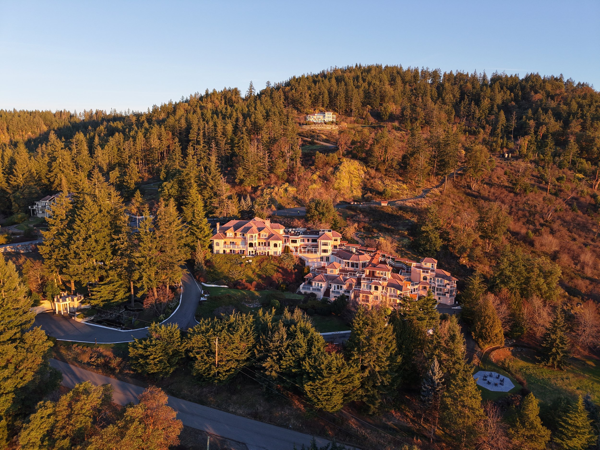 Villa Eyrie Resort Gallery