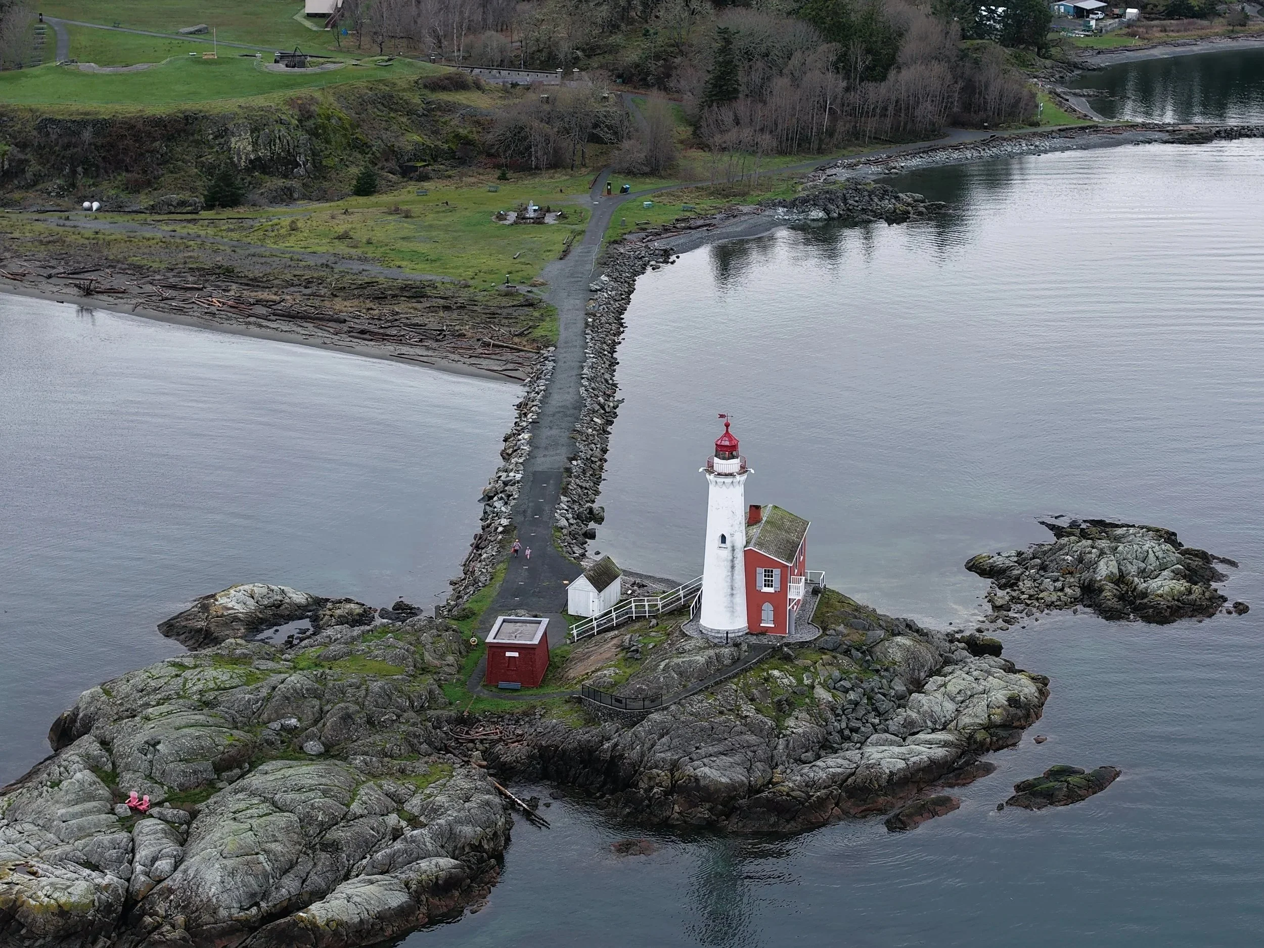 Fisgard Lighthouse 2.jpg