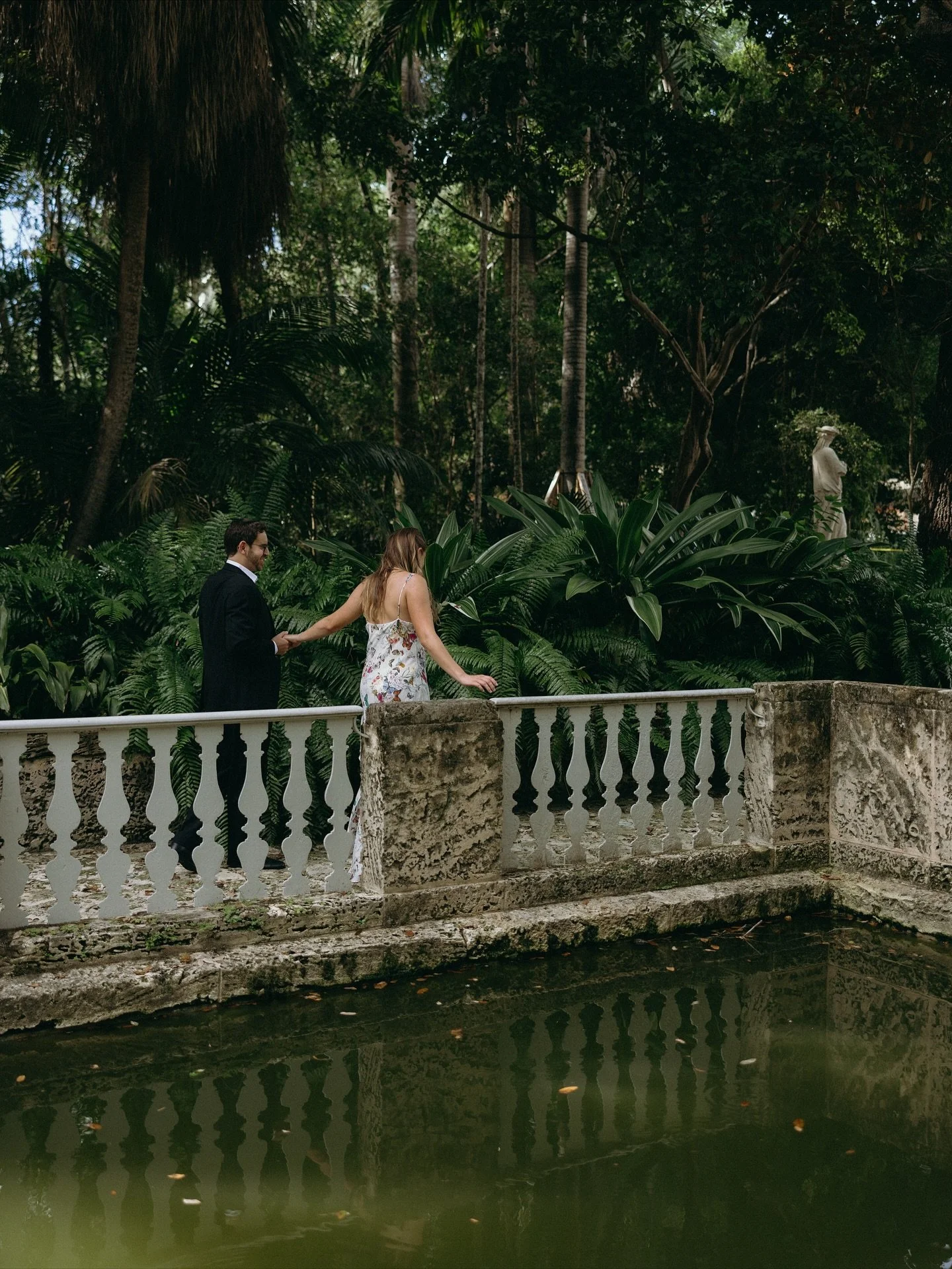 Jordan + Moshe&rsquo;s engagement session in the beautiful gardens of @vizcaya_museum 

Looking forward to being a part of their big day next March 🤍