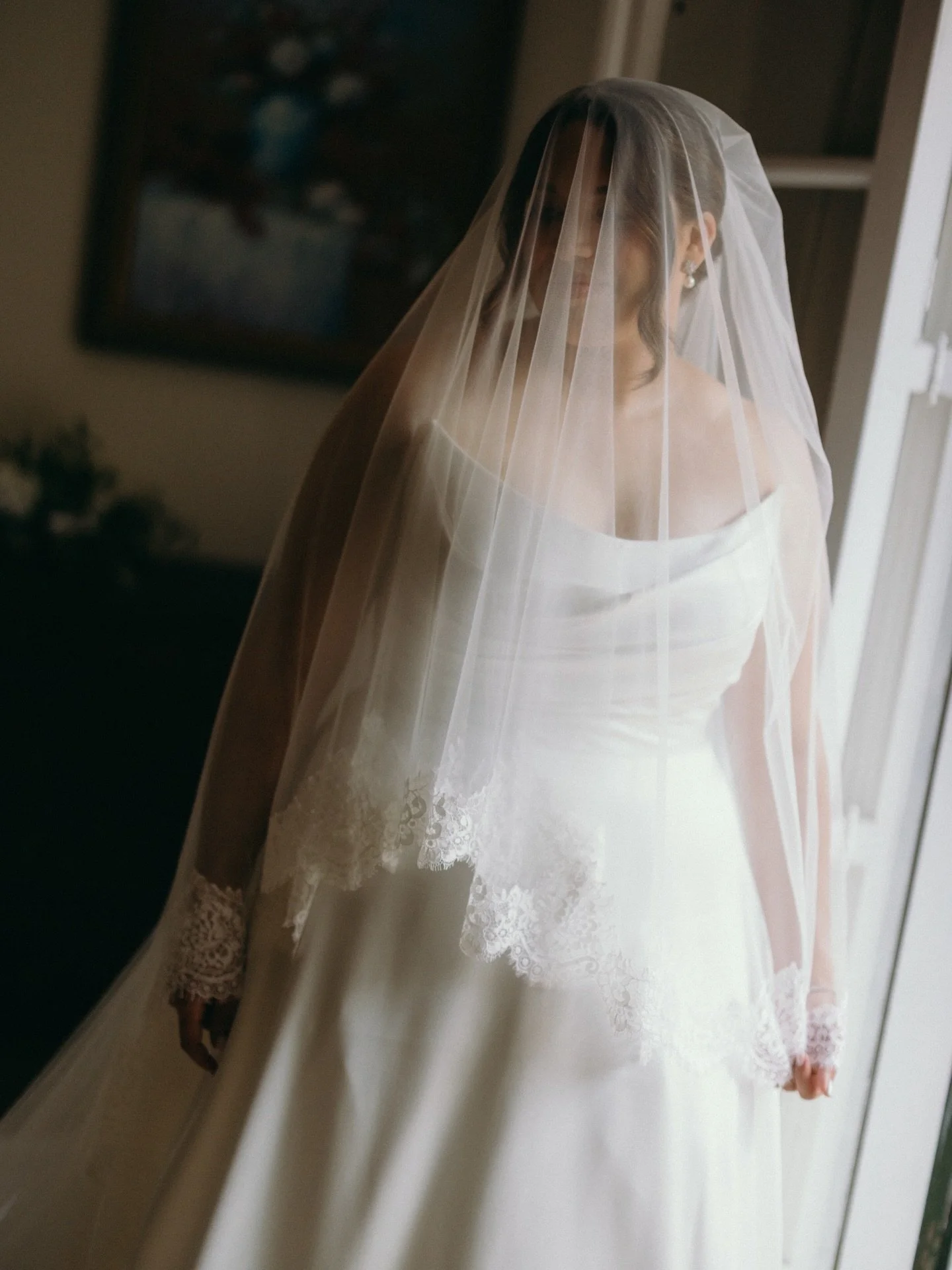 Tiffany + Angel 🤍 the love was felt everywhere. Such an honor to photograph their wedding day. 
@eventsbychristy__ 
@glambydeya_ 
@pronovias 
@billhansenluxurycatering 
@villa_woodbine