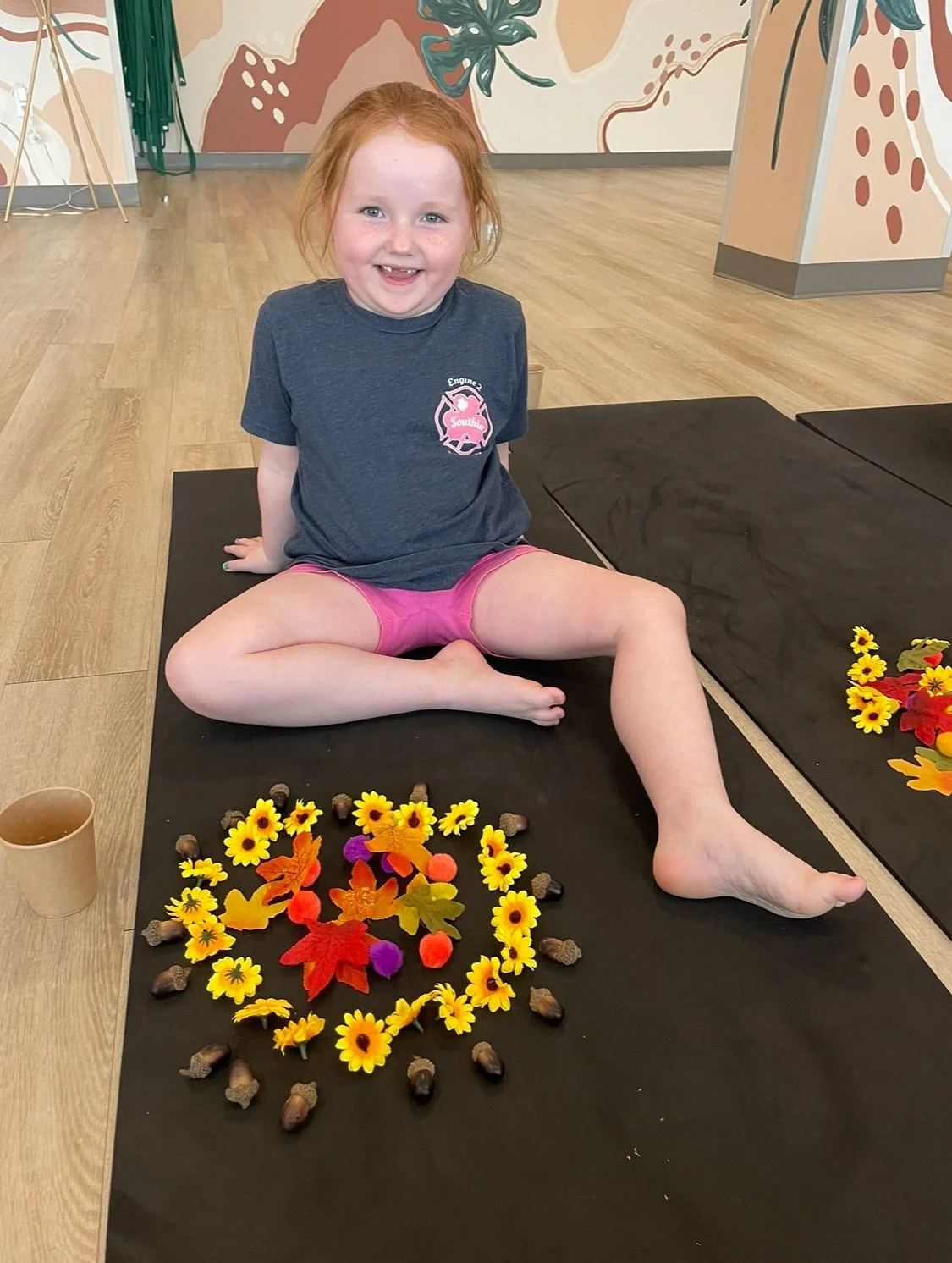 Creating a fall mandala is a wonderful way to express your creativity while celebrating the beauty of the season. It&rsquo;s one of my favorite activities to use in my classes as I love seeing the kid&rsquo;s creativity and designs. 

Have you create