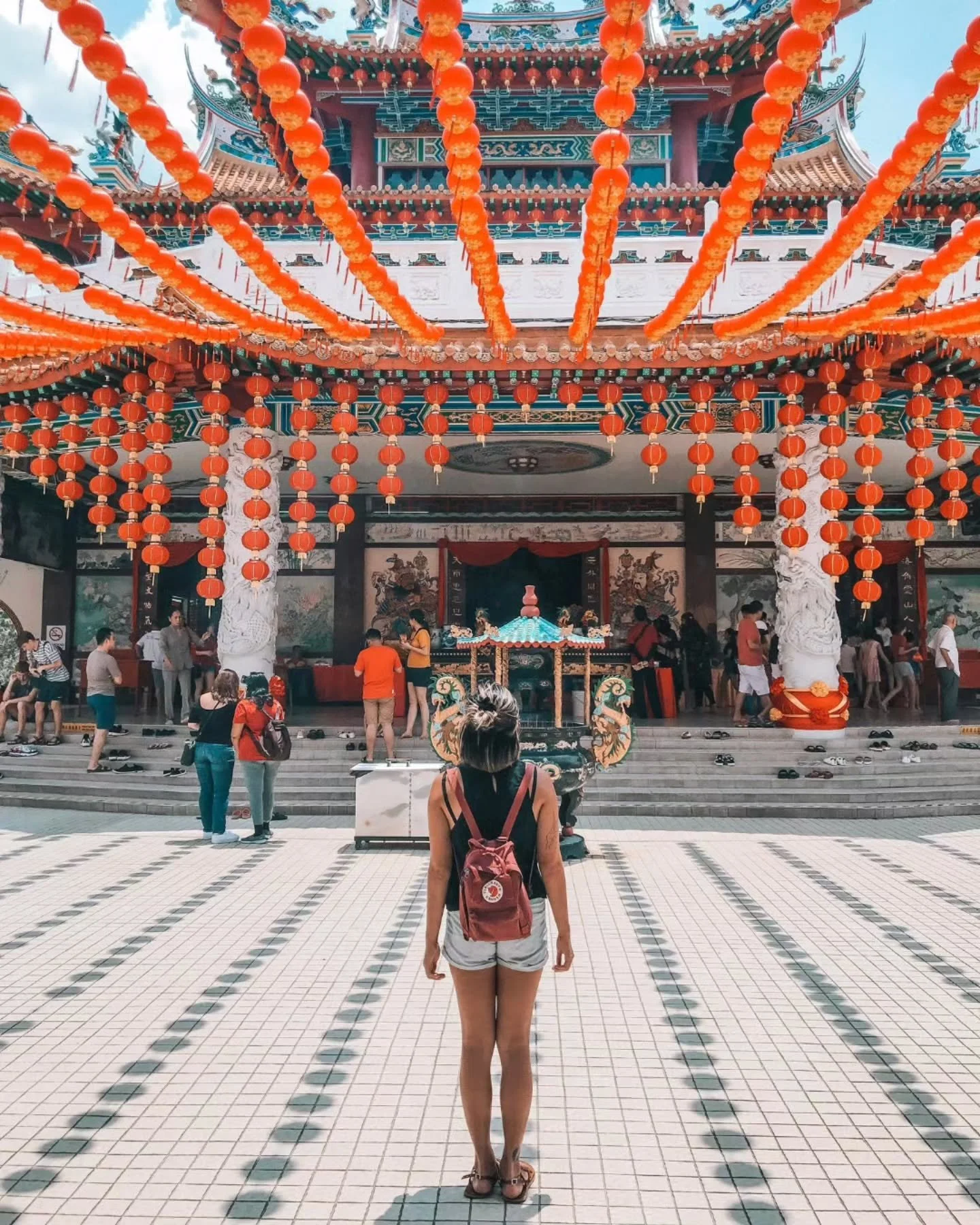 Under a canopy of red. Soaking in the peace and tradition at the beautiful Thean Hou Temple. 

www.carpeasia.com
Your Journey, Elevated