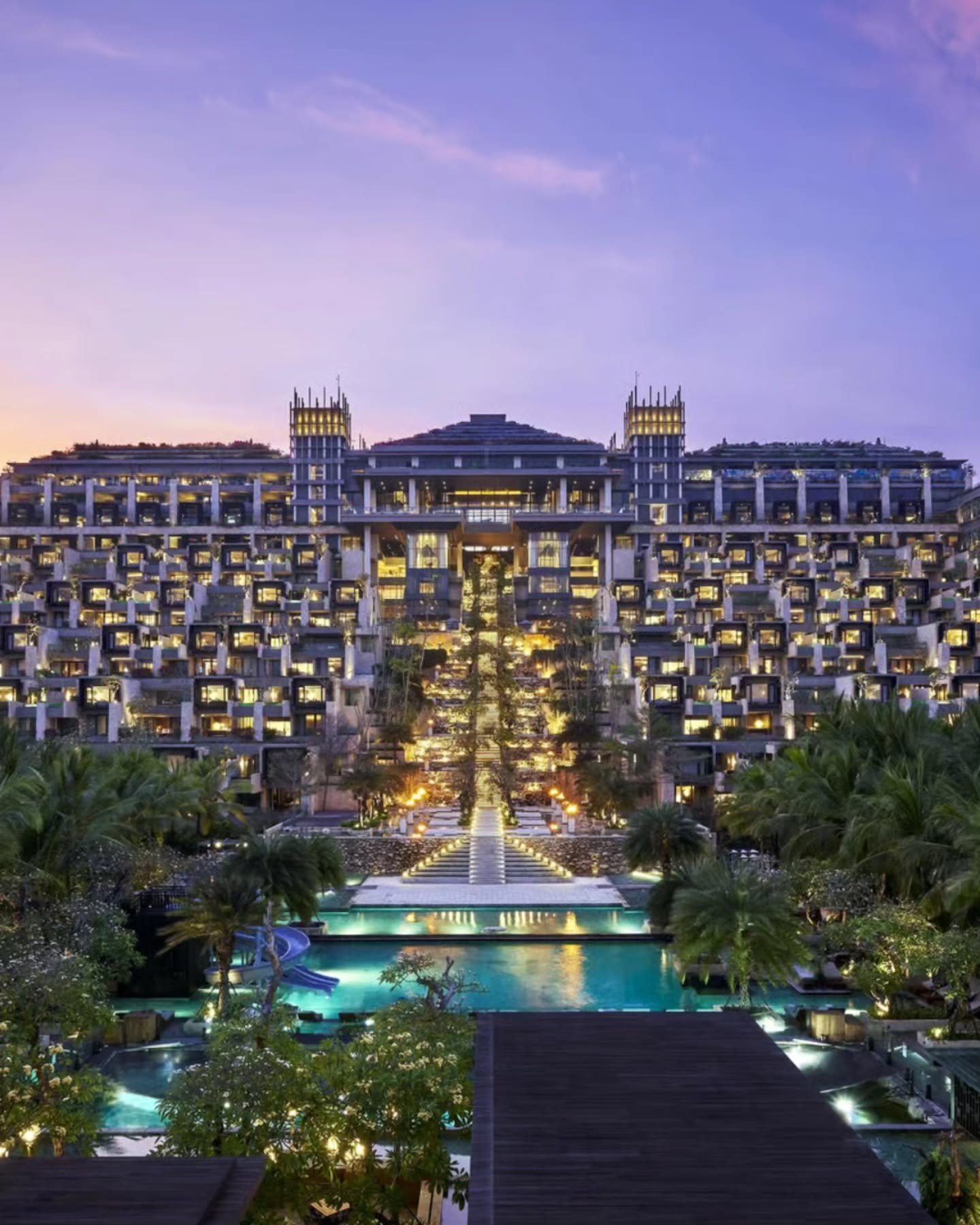 Signature Stay ✦ The Apurva Kempinski Bali

Where clifftop grandeur meets Balinese soul &mdash; a sanctuary overlooking the Indian Ocean, designed for slow, meaningful escapes.

✨ Fora Reserve Perks:

🥐 Daily breakfast for two

🕓 Early check-in &am