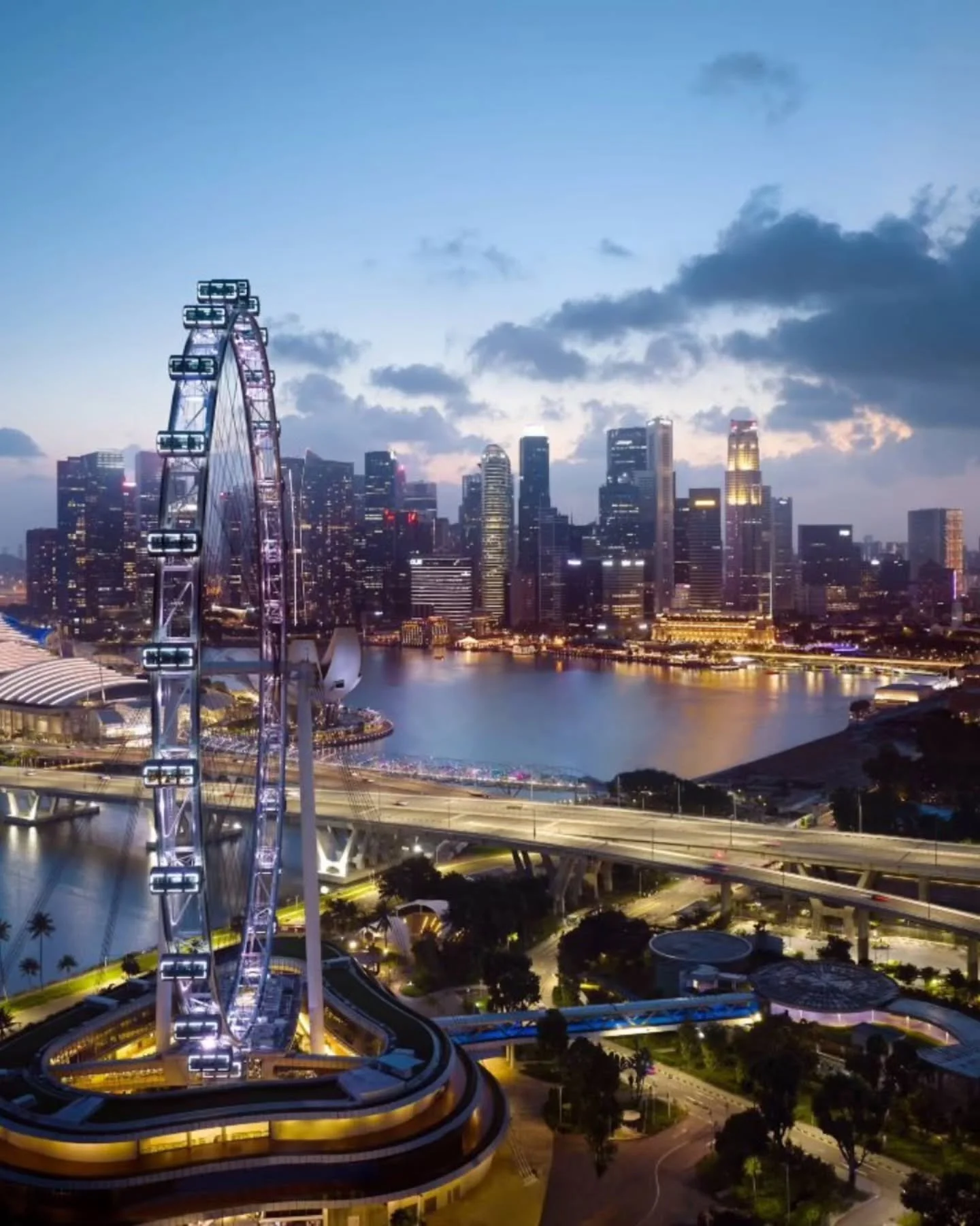 Perched on the edge of Marina Bay, discover Singapore's most breathtaking urban oasis.

www.carpeasia.com
Your Journey, Elevated