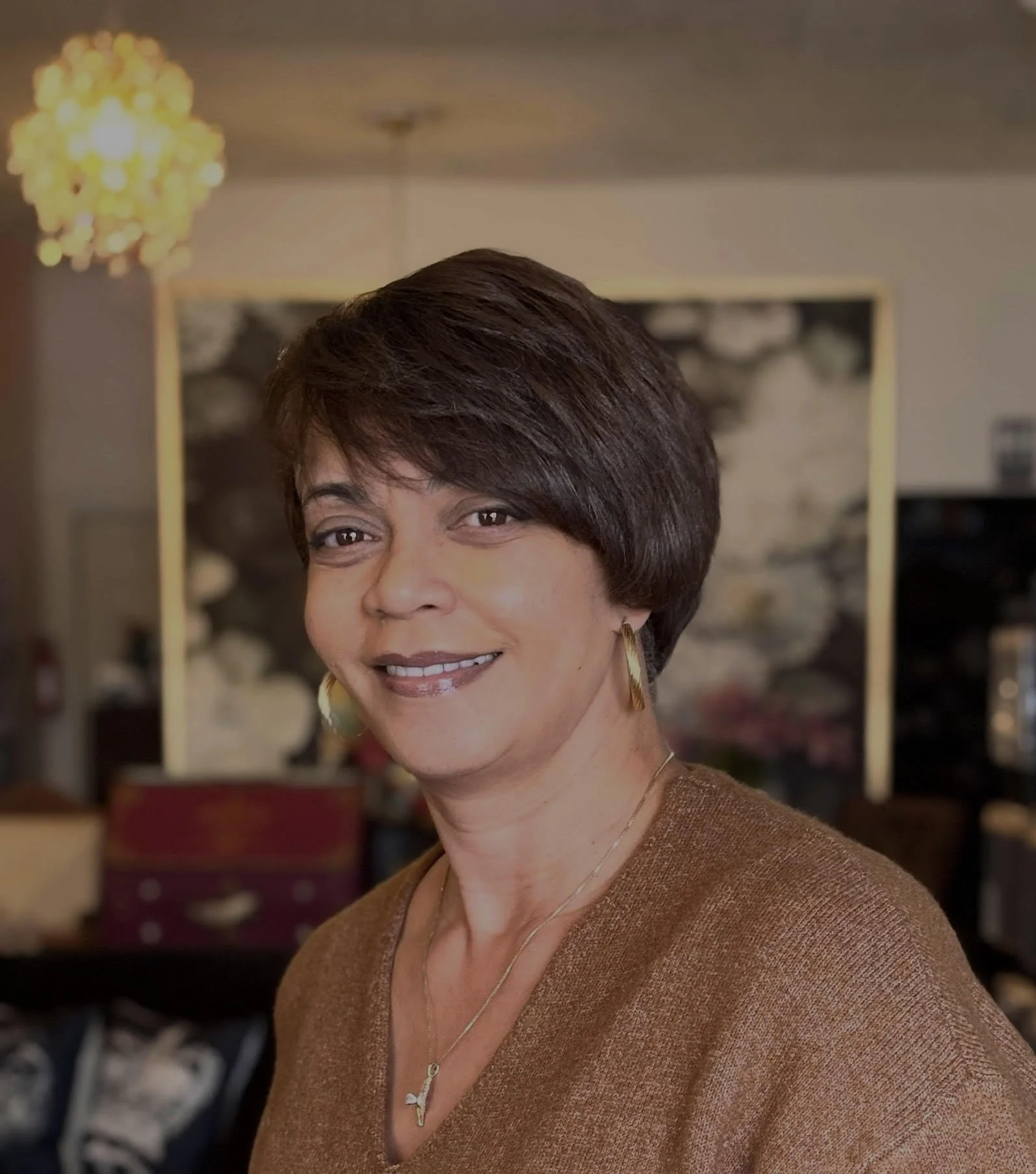 StephanieWatt Headshot.jpg