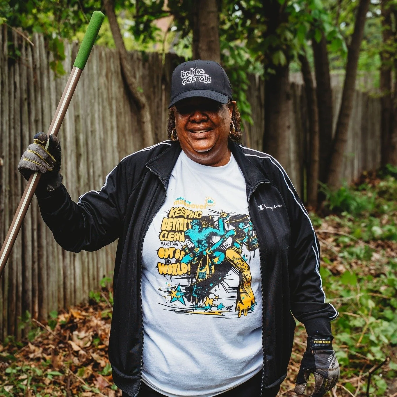 IT TAKES A VILLAGE:  A HUGE thank you to all the volunteers who came out last Saturday for the Villages Alley Cleanup and Reactivation effort in conjunction with Motor City Makeover.  We could not have done it without you!  Despite the weather, we ma