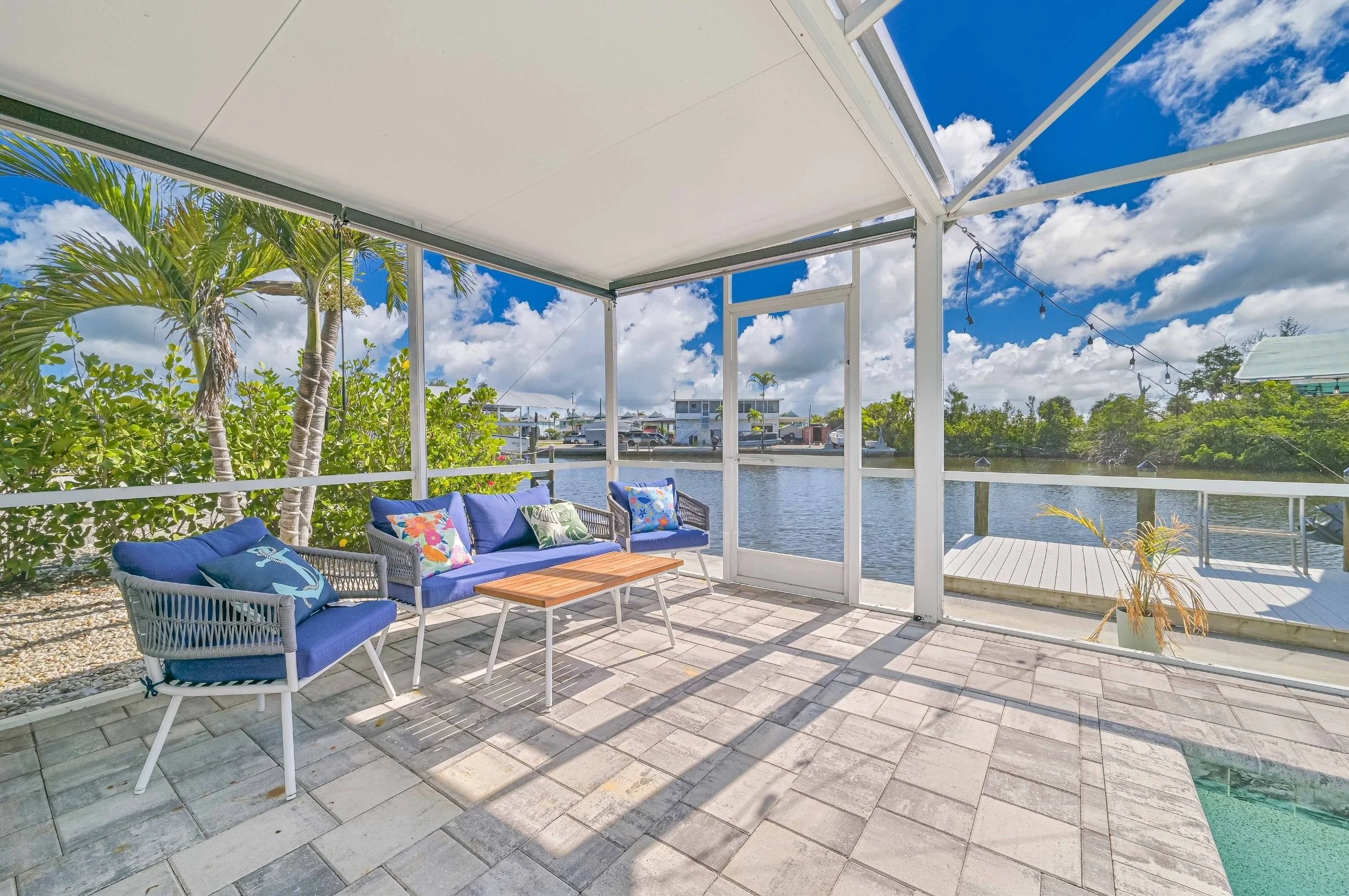 Blue Agave SJC Pool _ Lanai _ Outdoor TV _ Patio.jpg