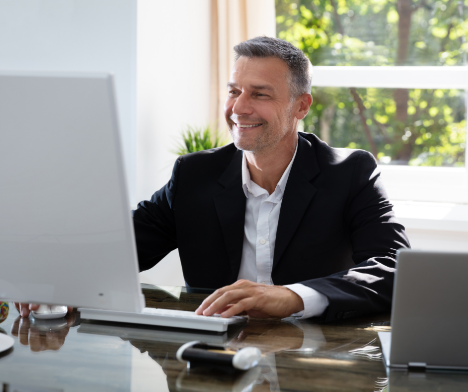 How to End Your Hosting Year Strong (With Help From a Co-Host)