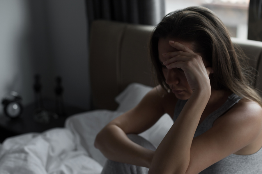 How to Stop Thinking About Your Ex (&amp; Why Your Mind Won't Let Go)