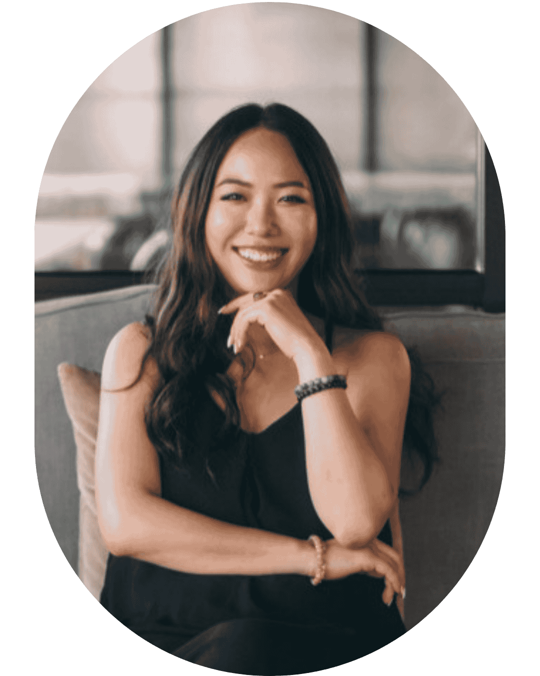 Vivian Wu, 5X certified hypnotherapist, Subconscious Identity Shift Architect, and founder of The Wu Way
