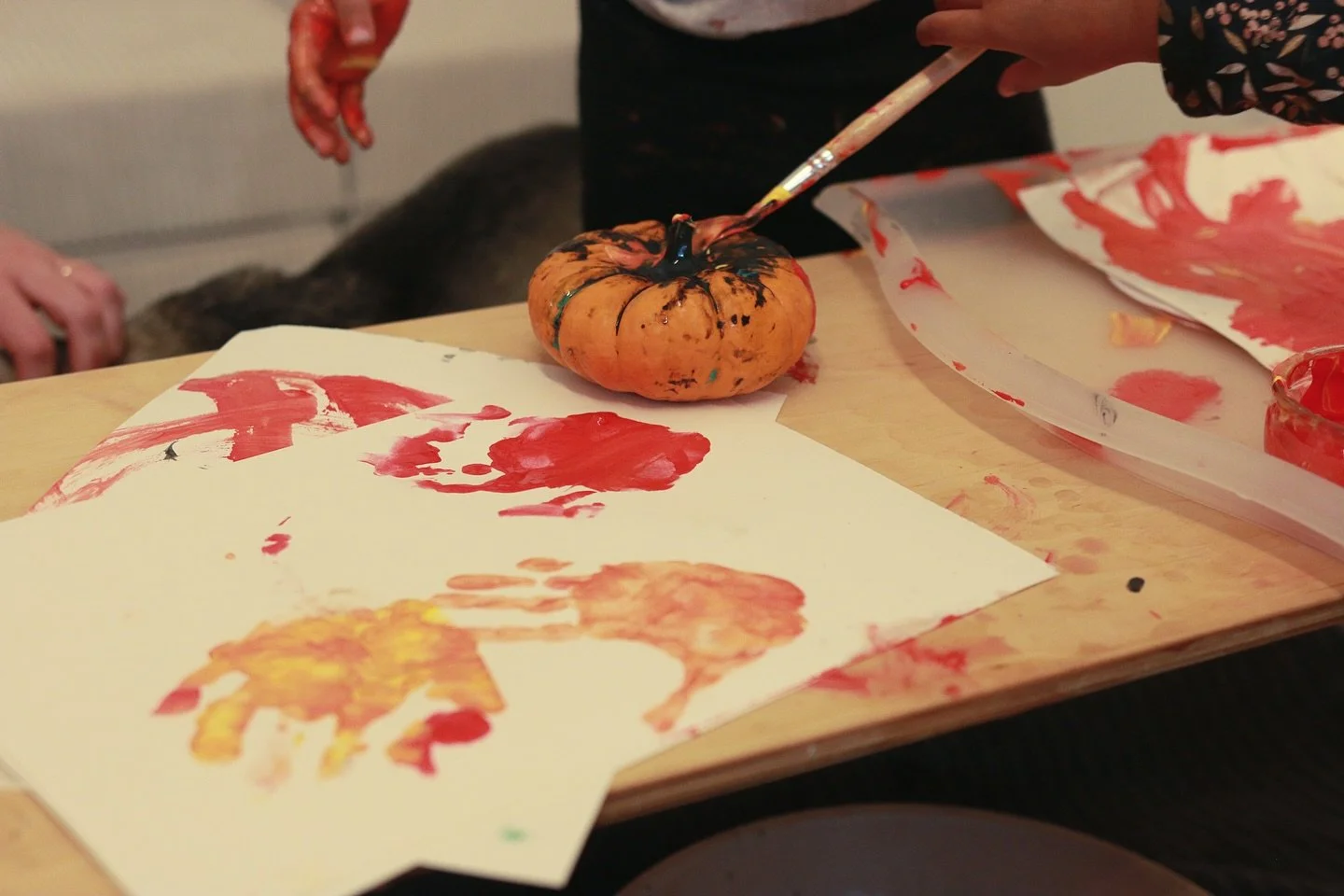 Some pumpkiny, painty, autumnal scenes from our most recent Preschool Prep &amp; Play class in October! It was so much fun to do color mixing with paint, wash materials, explore sensory bins, read books, and do  one of a kind DIY name puzzles with th