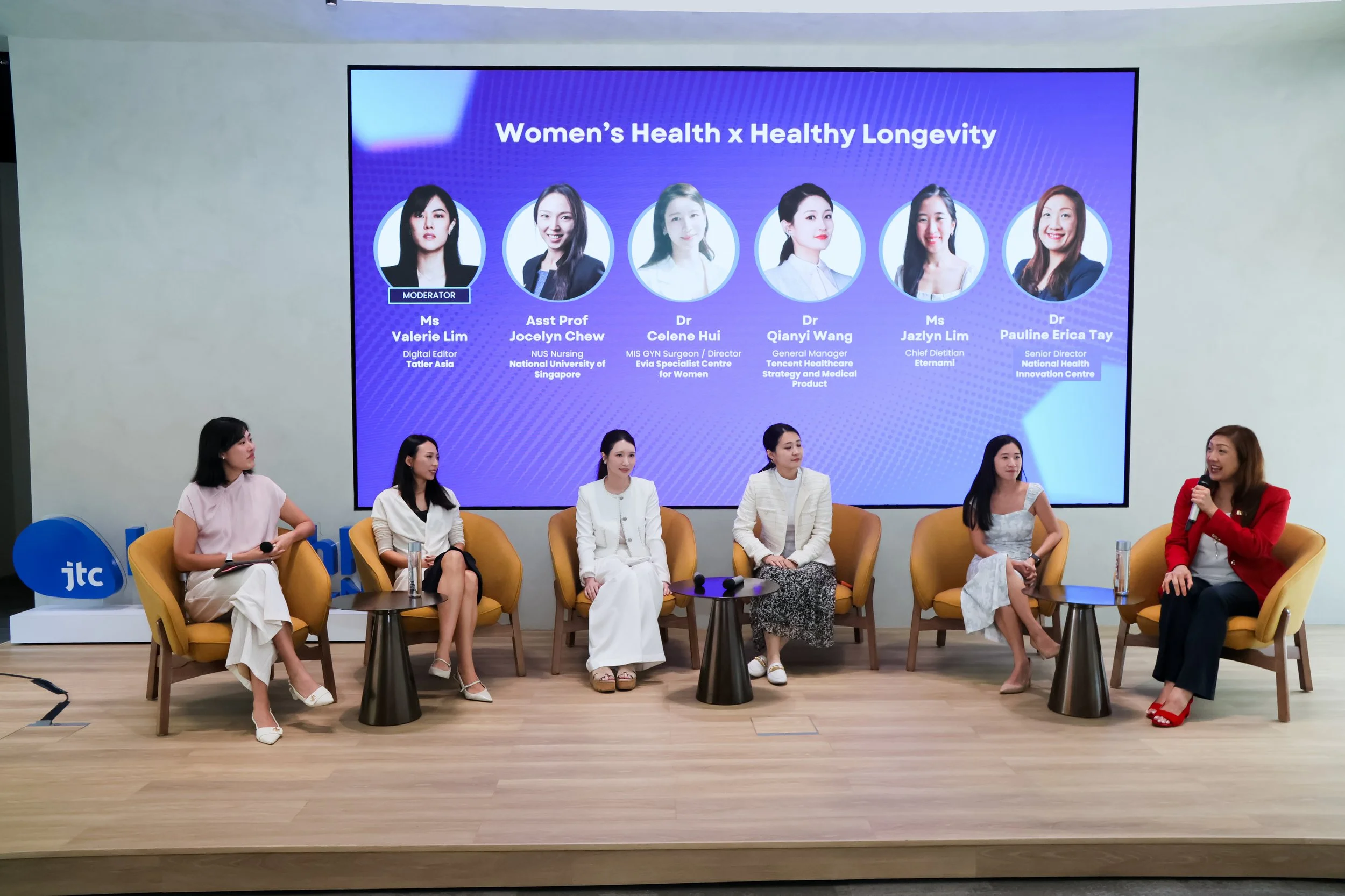 Dietitian Jazlyn Lim speaking on a panel about women's health and nutrition.
