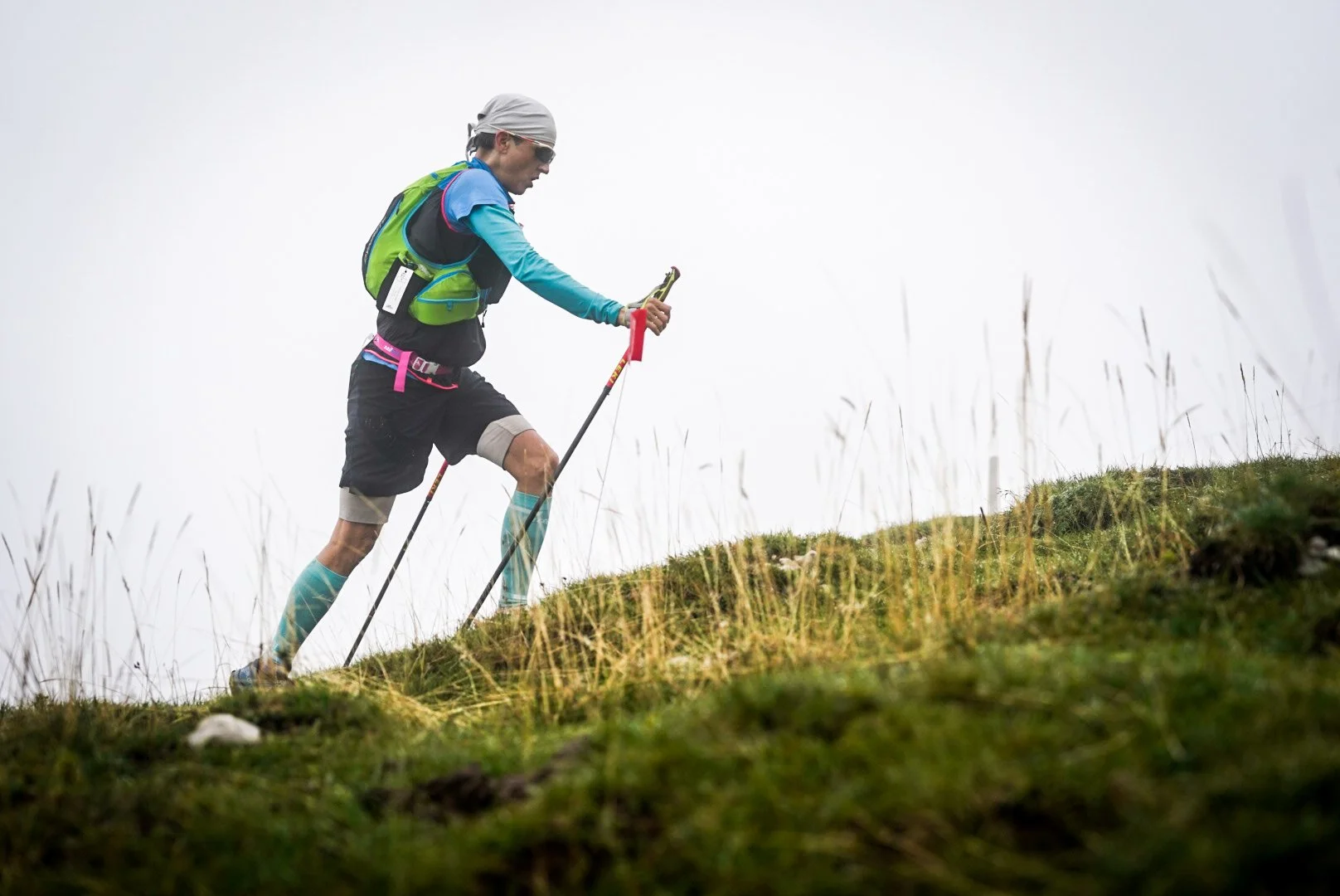 quand utiliser les bâtons en trail
