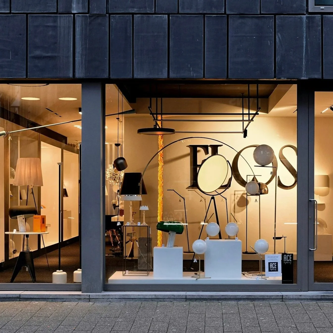 Window Displays With Wired Charm