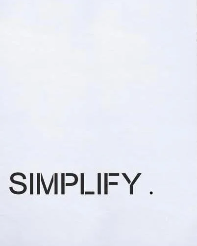 Simplify Your Life by Simplifying Your Space
If you’re helping a loved one clear out an estate, or just ready to downsize for a fresh start, let us handle the heavy lifting with care and respect.
We’re here to help you find the perfect