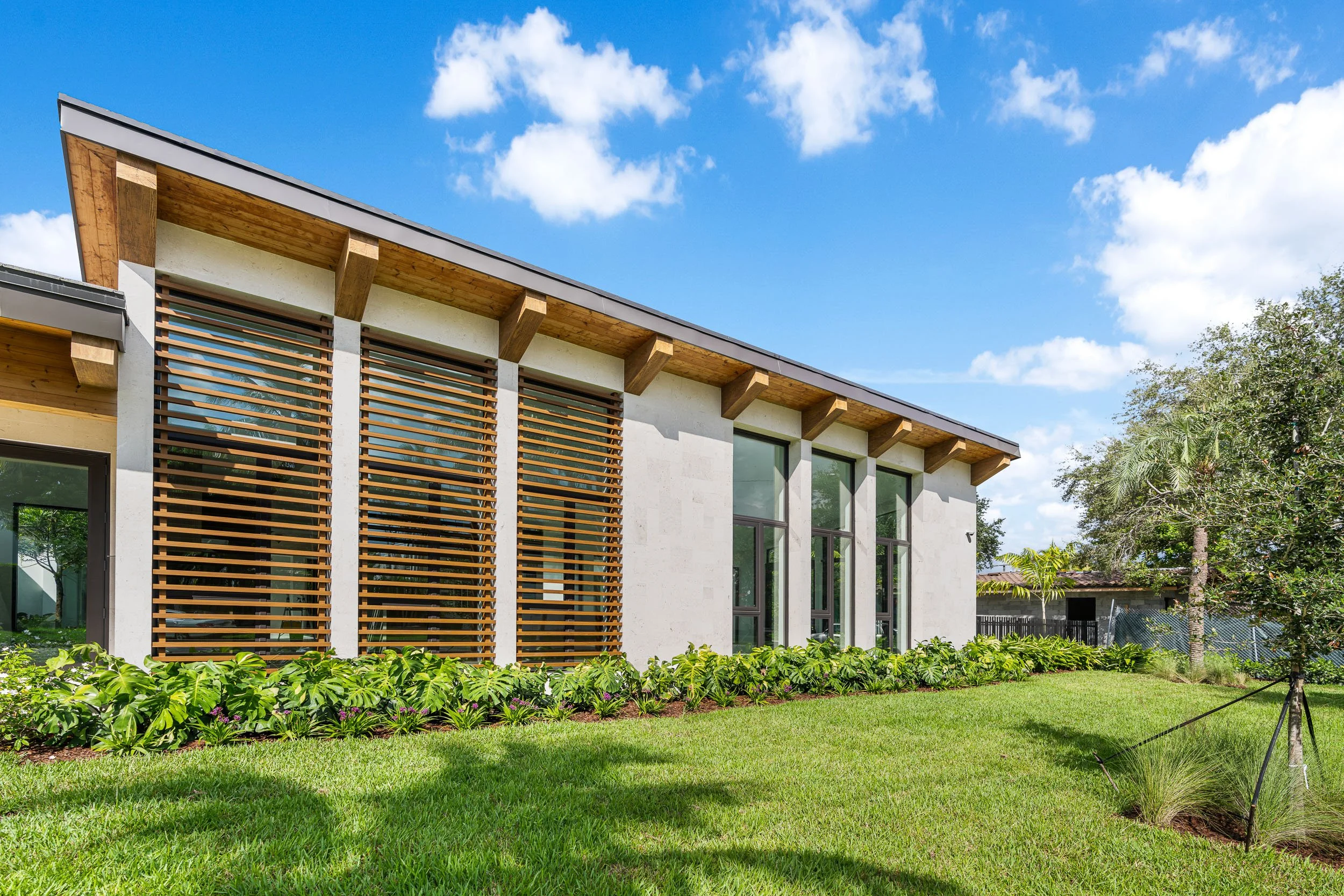 Front Facade_San Vicente-026.jpg