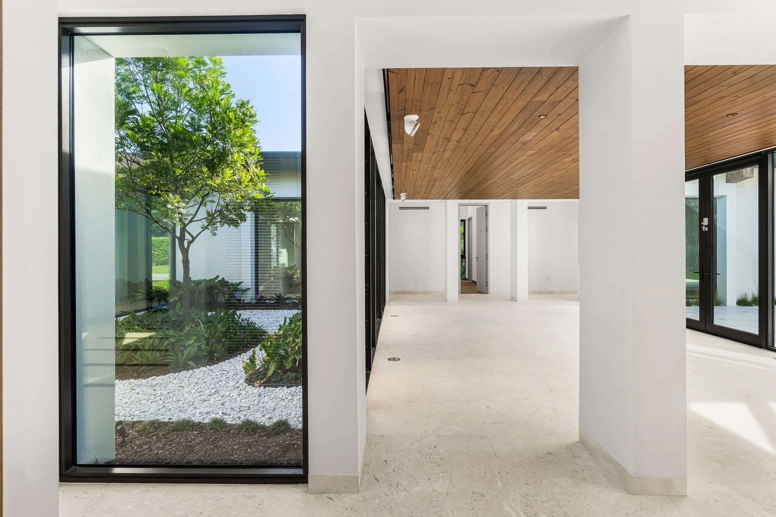 Hallways_San Vicente-099.jpg