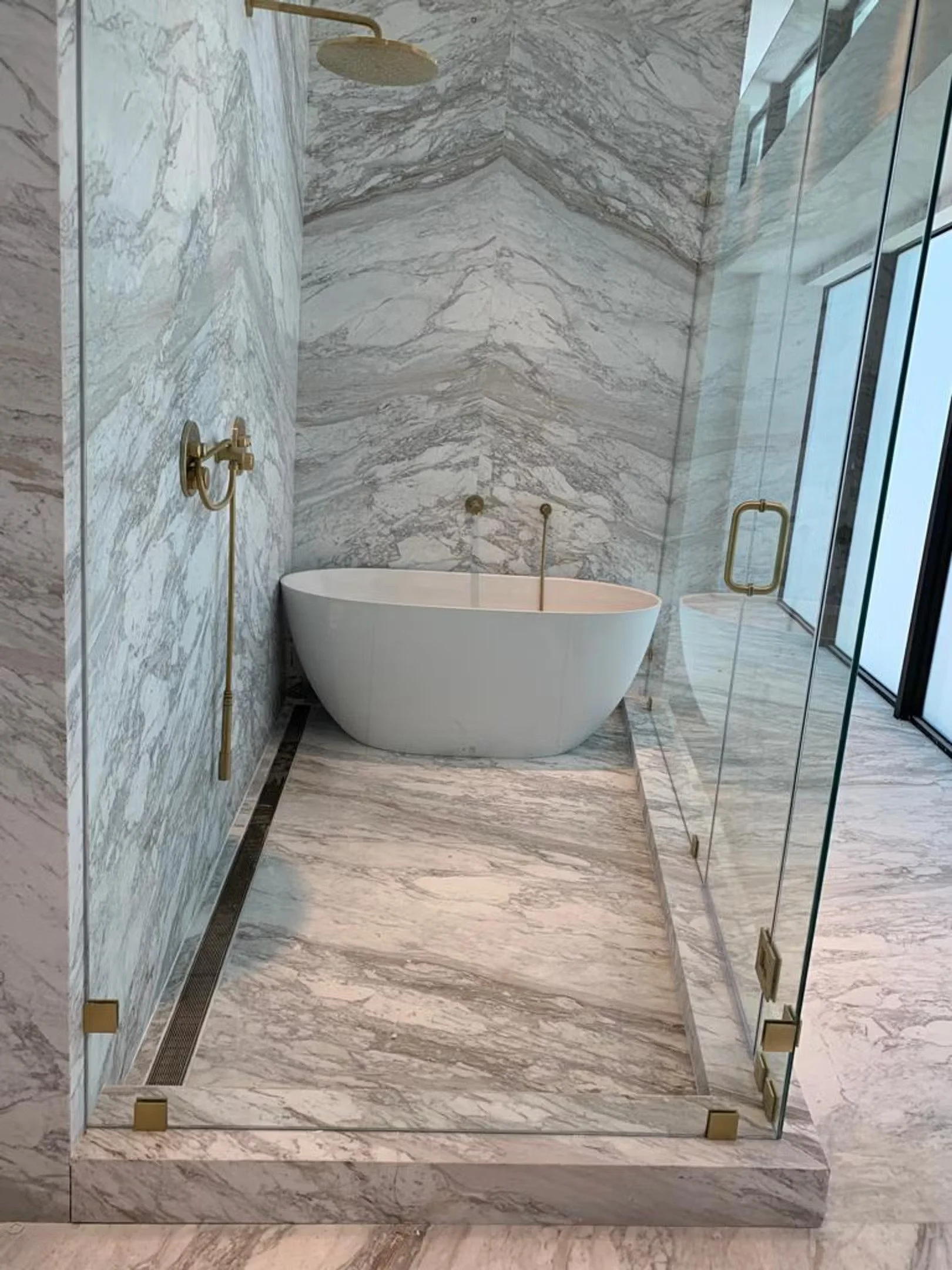 b800aae3491aca86b17a1e53c4d19498cd230f53-768x1024 (1).jpg