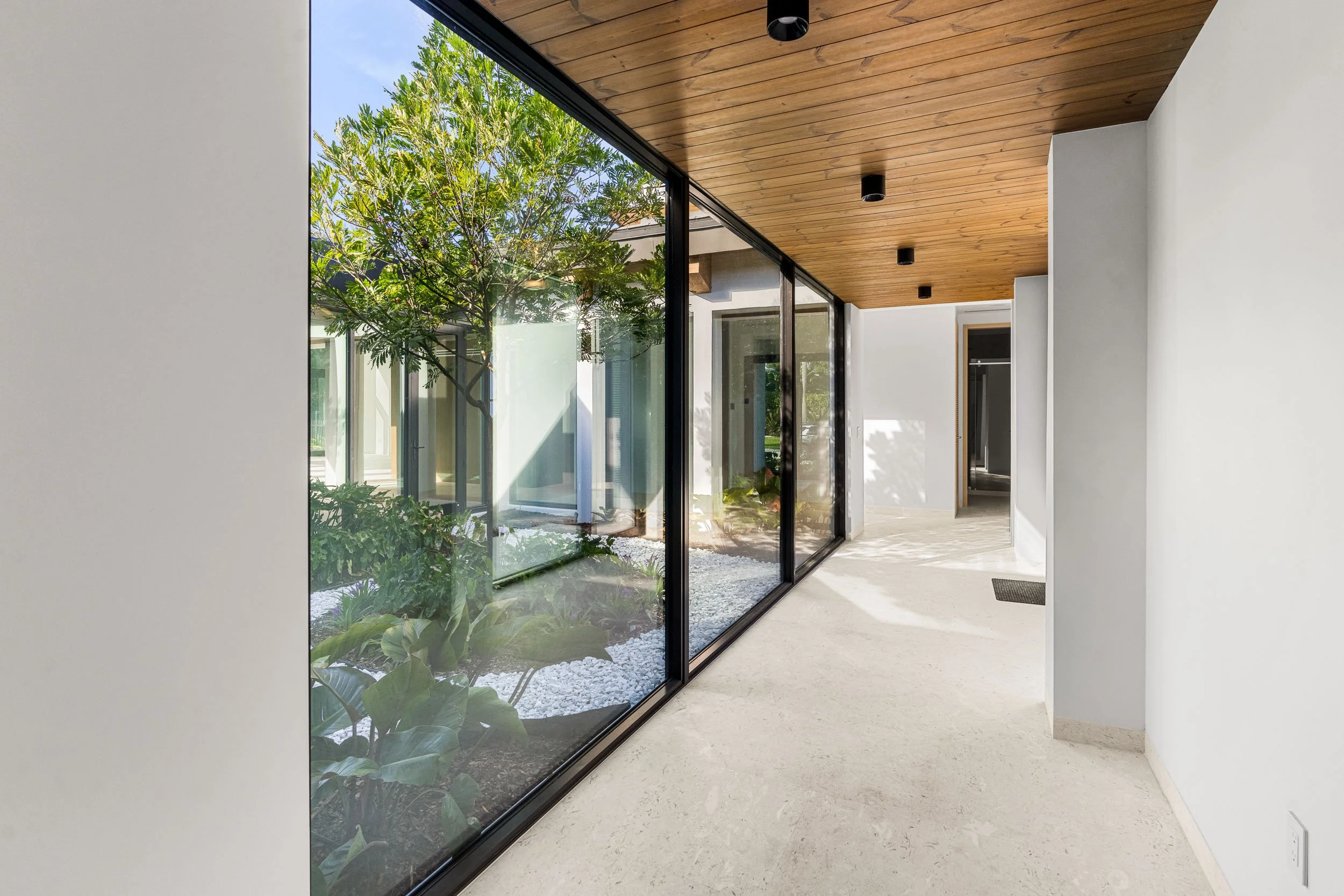 Front Facade_San Vicente-106.jpg