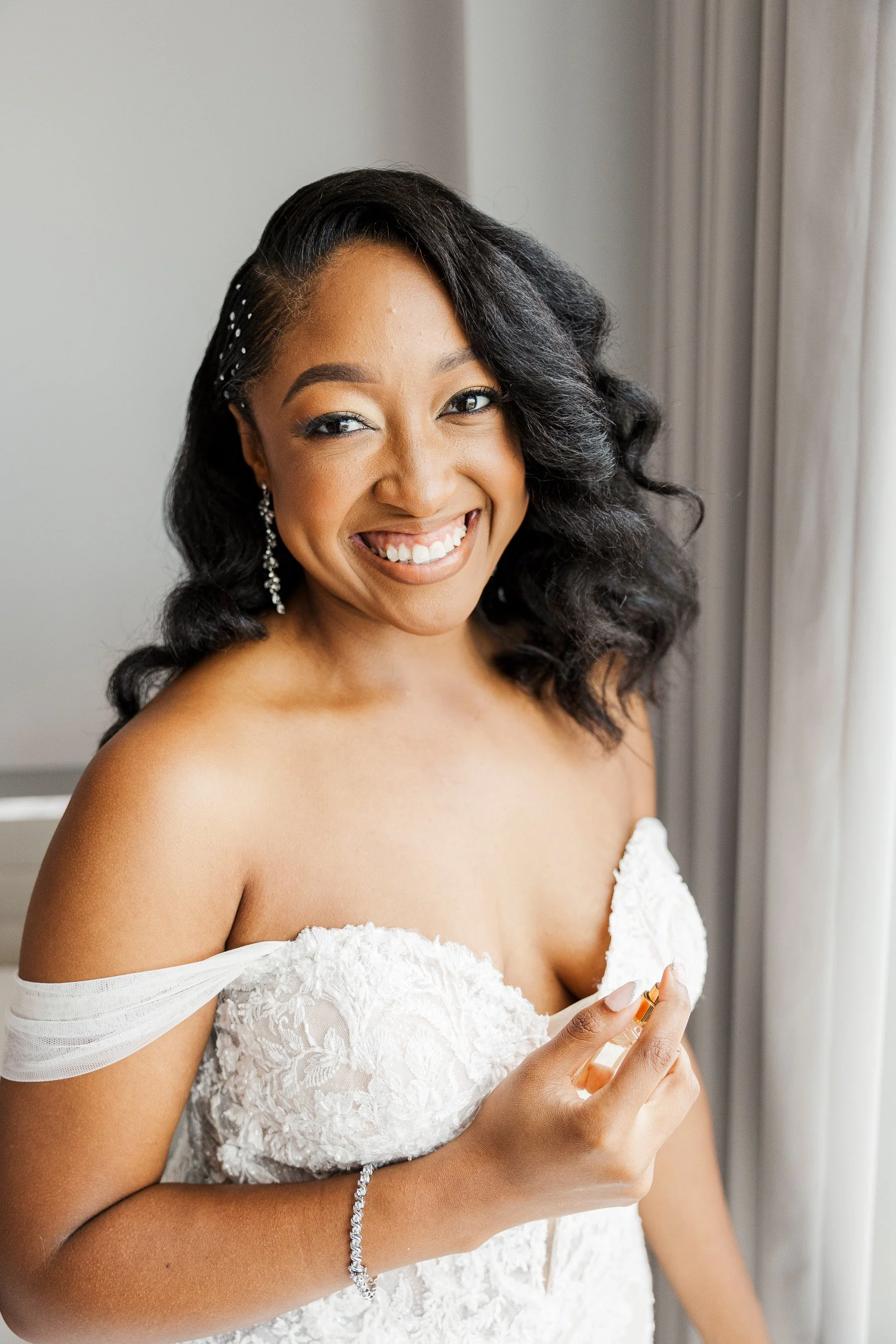 Black Natural Hair Bride on her wedding day