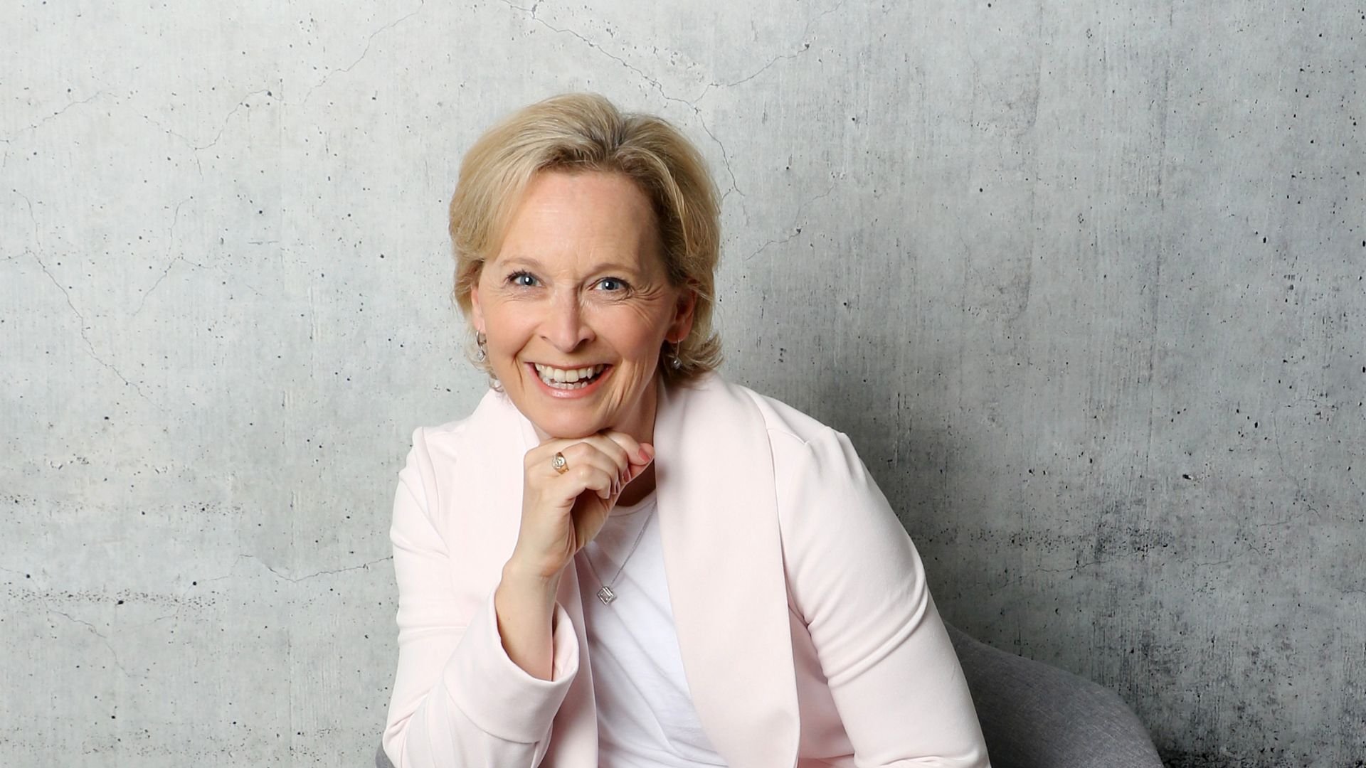 Dr. Shawna Dingman  Elevate Women's Health Centre.jpg