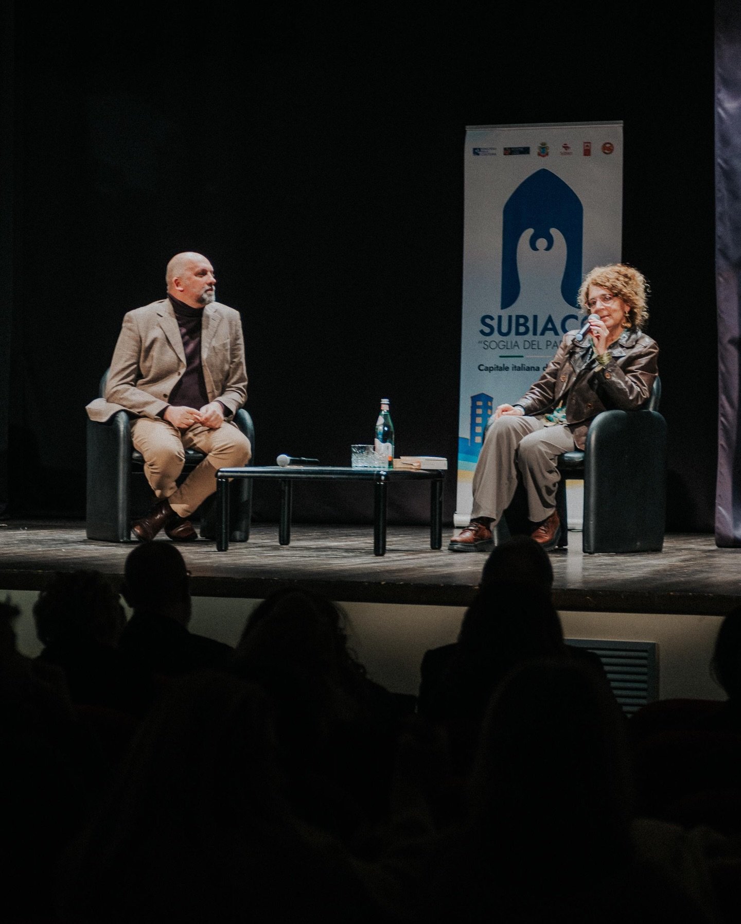 &ldquo;𝐀𝐫𝐭𝐮𝐫𝐨 𝐬𝐨𝐧𝐨 𝐢𝐨&rdquo; 
𝐔𝐧&rsquo;𝐨𝐝𝐞 𝐚𝐥𝐥𝐚 𝐜𝐮𝐥𝐭𝐮𝐫𝐚, 𝐚𝐥𝐥𝐞 𝐝𝐨𝐧𝐧𝐞 𝐞 𝐚𝐥𝐥𝐚 𝐥𝐞𝐭𝐭𝐞𝐫𝐚𝐭𝐮𝐫𝐚: 𝐥𝐚 𝐜𝐞𝐥𝐞𝐛𝐫𝐚𝐳𝐢𝐨𝐧𝐞 𝐝𝐢 𝐄𝐥𝐬𝐚 𝐌𝐨𝐫𝐚𝐧𝐭𝐞 𝐚 𝐒𝐮𝐛𝐢𝐚𝐜𝐨 💕

👉🏻 Sabato 29 novembre si &