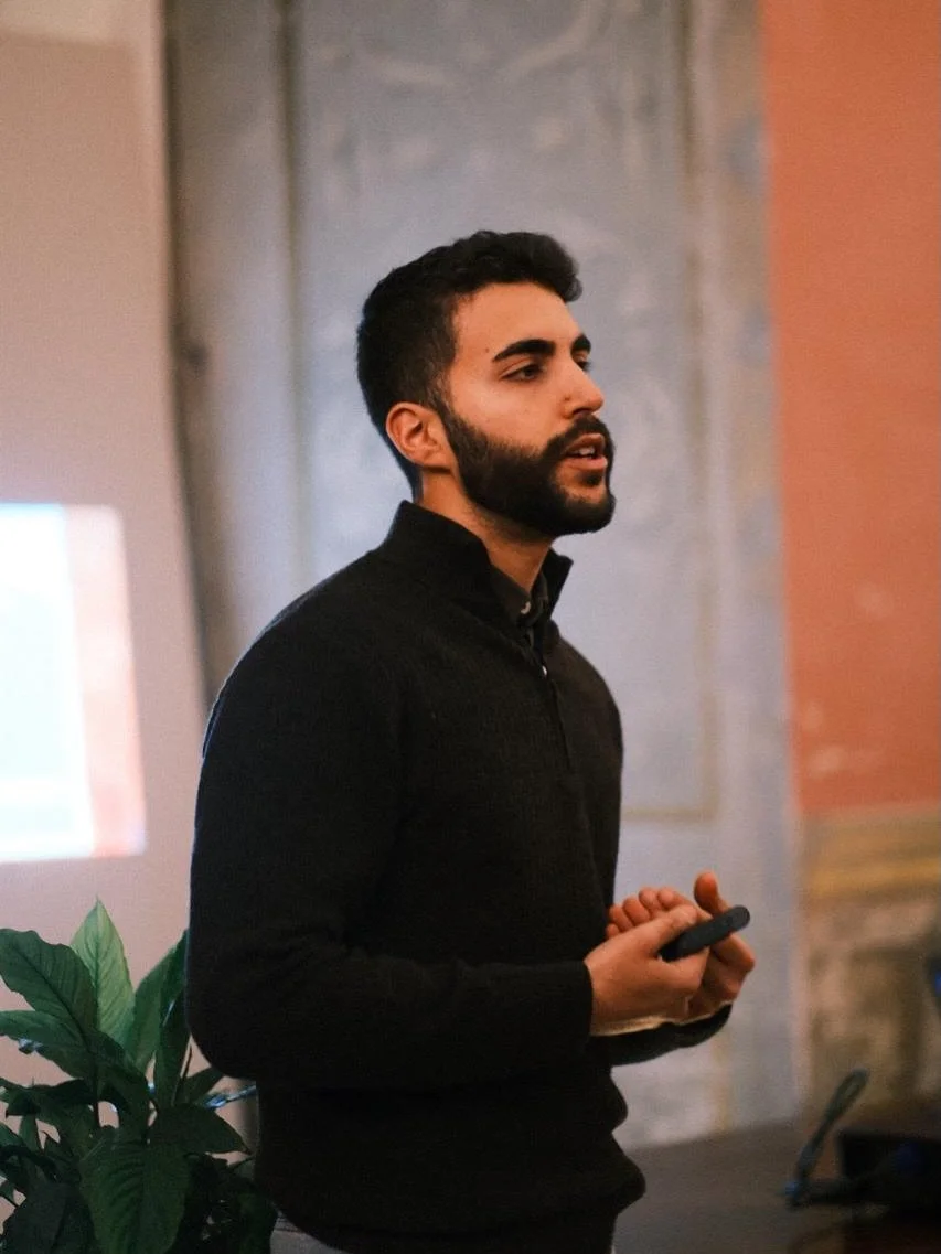 📜 𝐔𝐧 𝐯𝐢𝐚𝐠𝐠𝐢𝐨 𝐧𝐞𝐥𝐥&rsquo;𝐞𝐩𝐨𝐩𝐞𝐚 𝐝𝐢 𝐔𝐥𝐢𝐬𝐬𝐞, 𝐭𝐫𝐚 𝐦𝐢𝐭𝐨 𝐞 𝐥𝐞𝐭𝐭𝐞𝐫𝐚𝐭𝐮𝐫𝐚✨

Domenica 28 dicembre, presso la suggestiva Rocca Abbaziale di Subiaco, si &egrave; svolto un evento straordinario organizzato in collabo