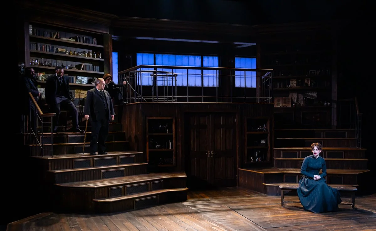 Dr. Jekyll and Mr. Hyde HSC 10-24 108-1200px-selects.jpg