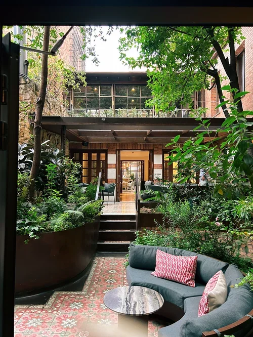 Four_Seasons_Casa_Medina.webp