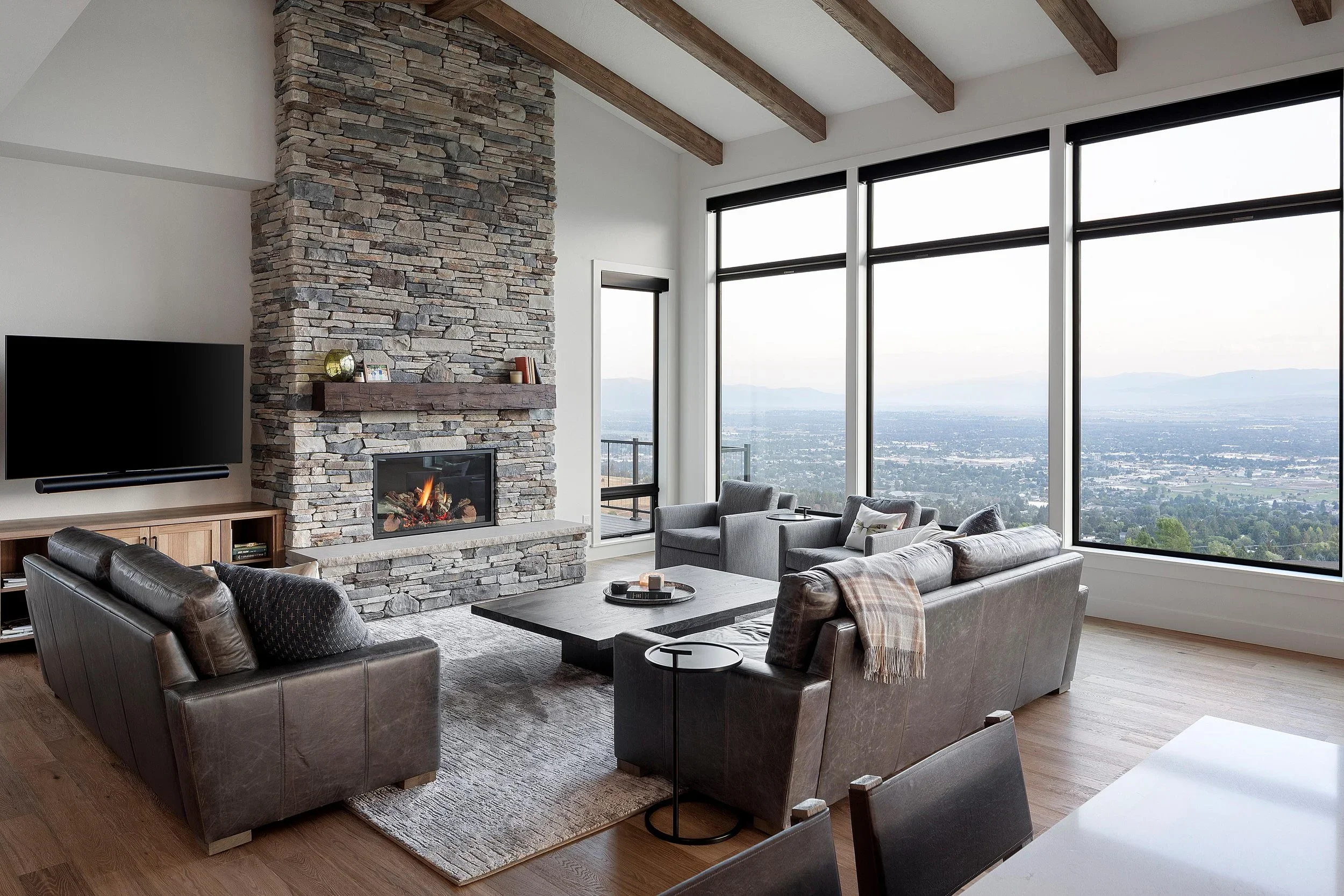 floor-to-ceiling-windows-living-room-decor.webp