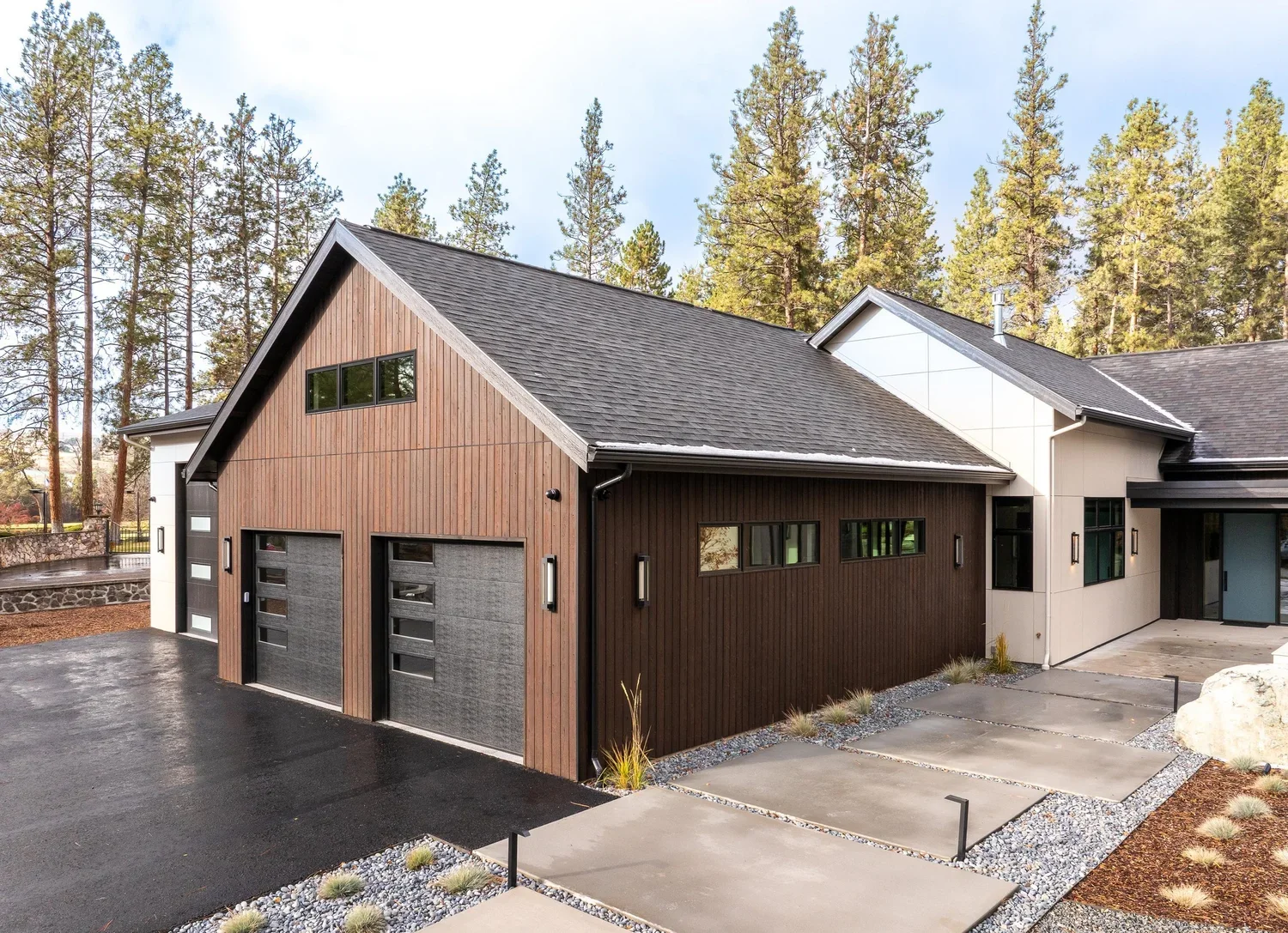 two-garage-door-custom-single-family-build.webp