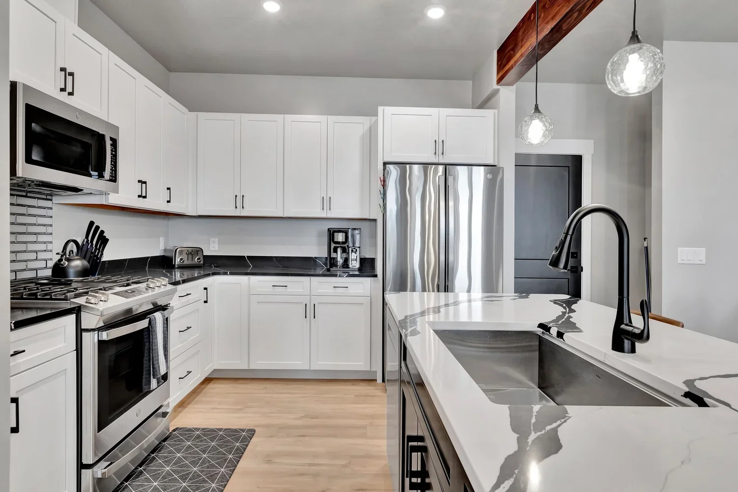 expert-kitchen-design-quality-appliances.webp