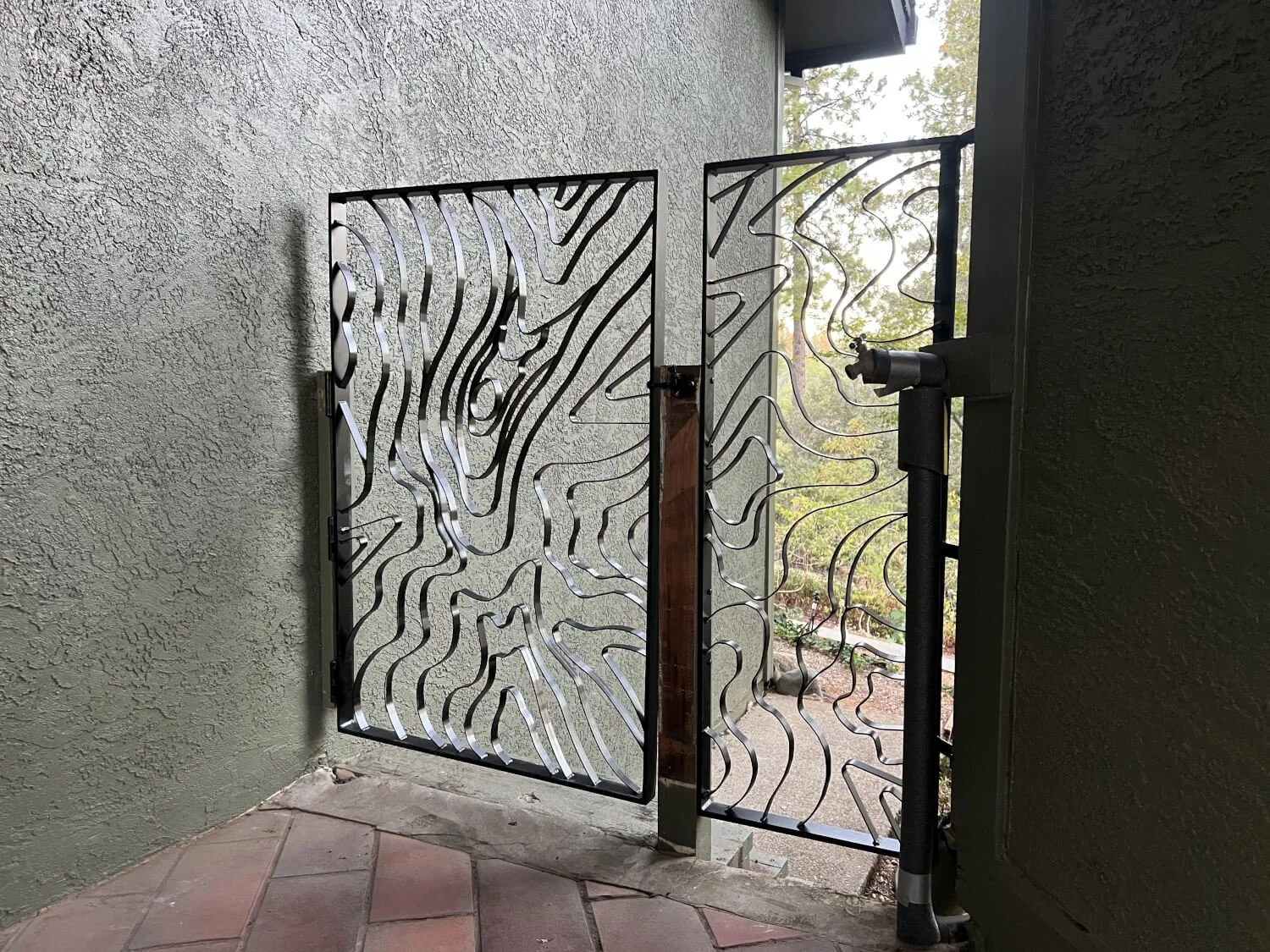 custom topgrain breeze way gate 2 made in nevada county