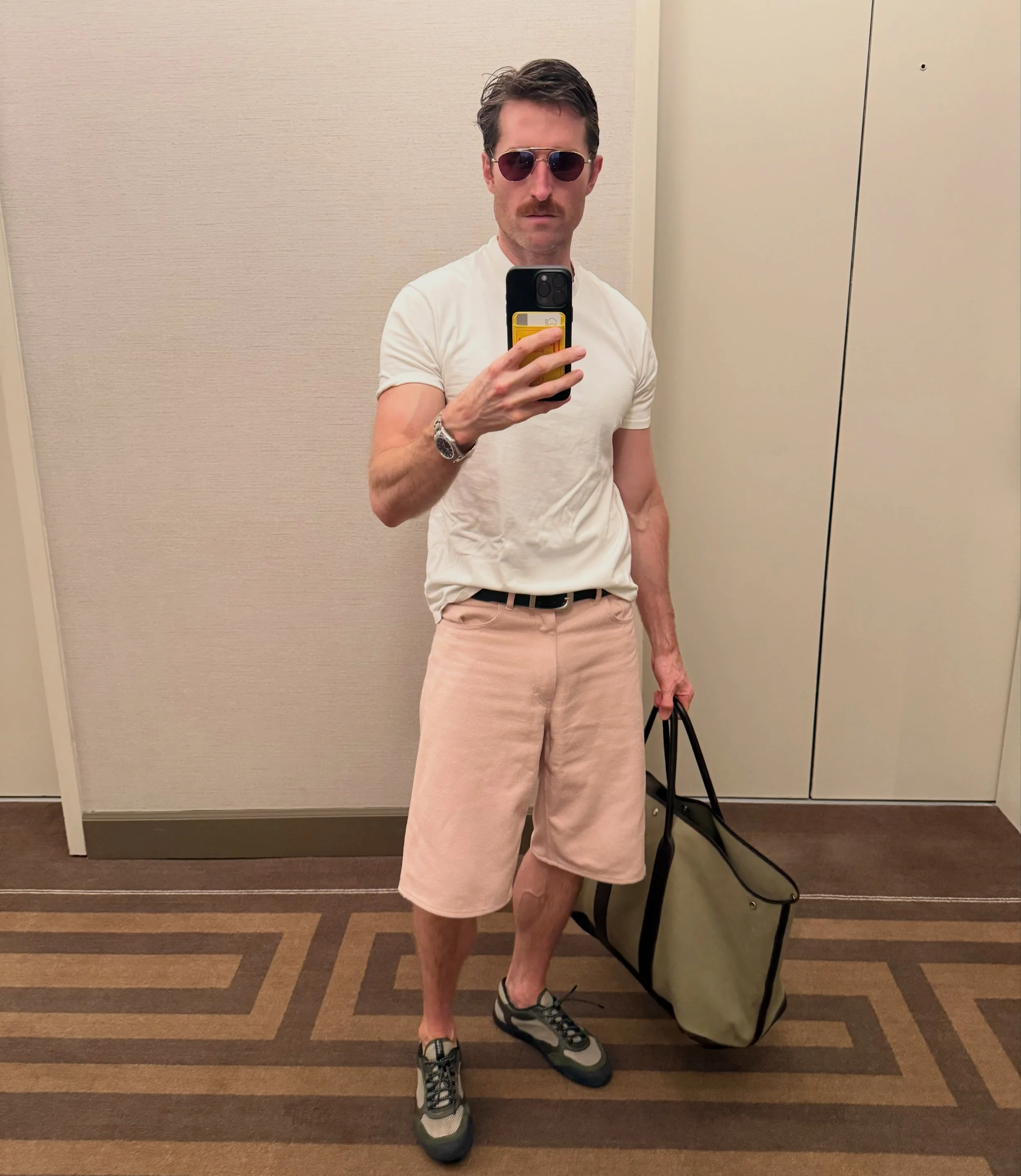These @auralee_tokyo silk shorts are quickly becoming my fave summer staple.