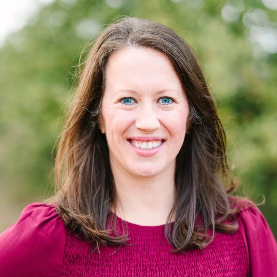 Rachel Gallardo Headshot