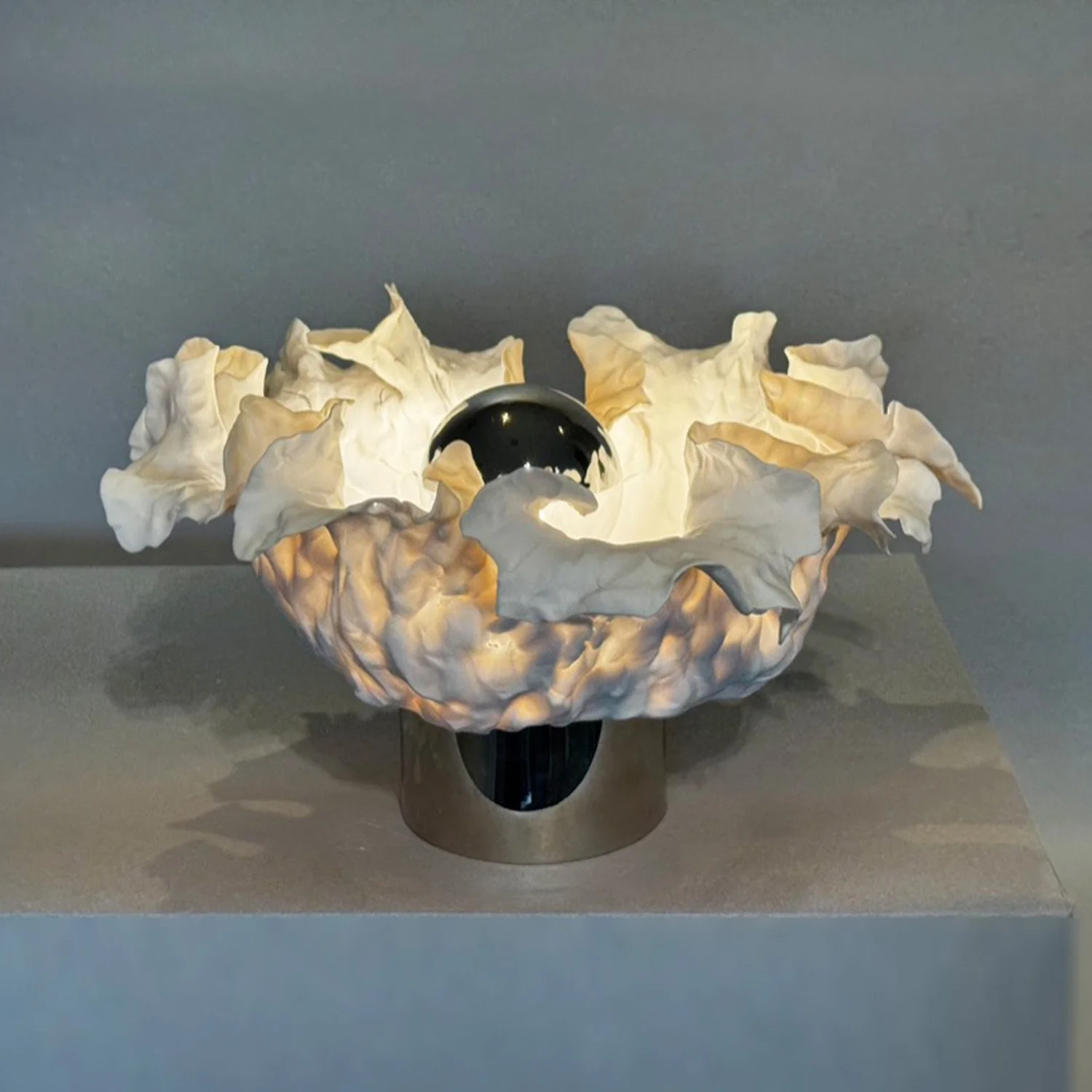 TL01 Lisianthus Table Lamp