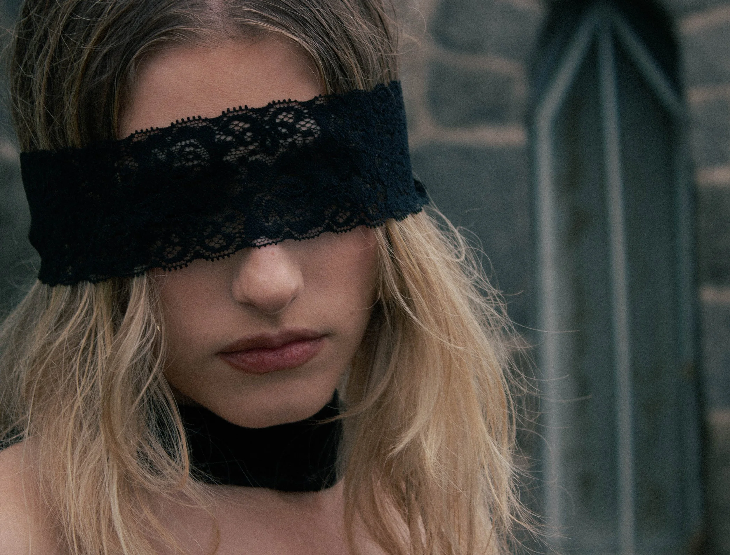 FASHION EDITORIAL
