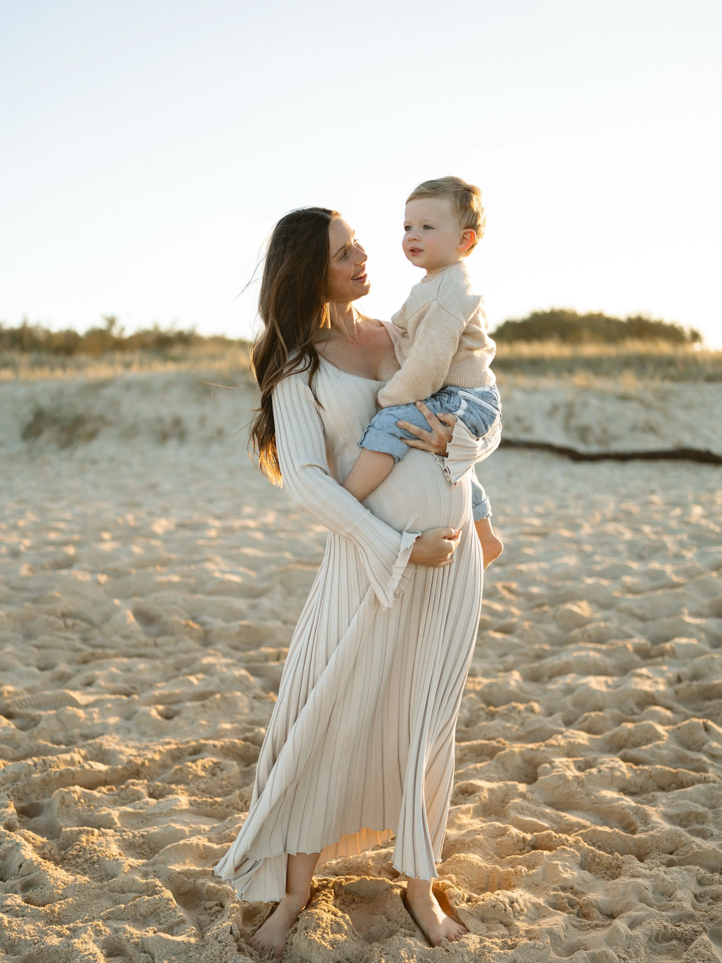 A random mix of images I love 🤎#sunshinecoastphotographer #sunshinecoastfamilyphotographer