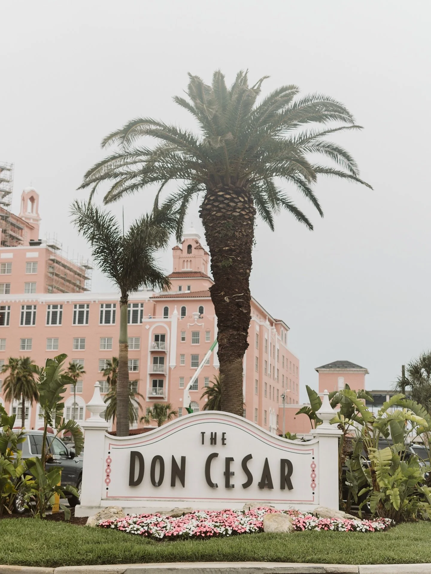 Iconic locations for iconic celebrations @thedoncesarhotel 

#thedoncesar #thedoncesarweddings #doncesar #doncesarwedding #thedoncesarhotel #stpetebeachwedding #destinationwedding #destinationweddingplanner #floridawedding #beachwedding #tampawedding