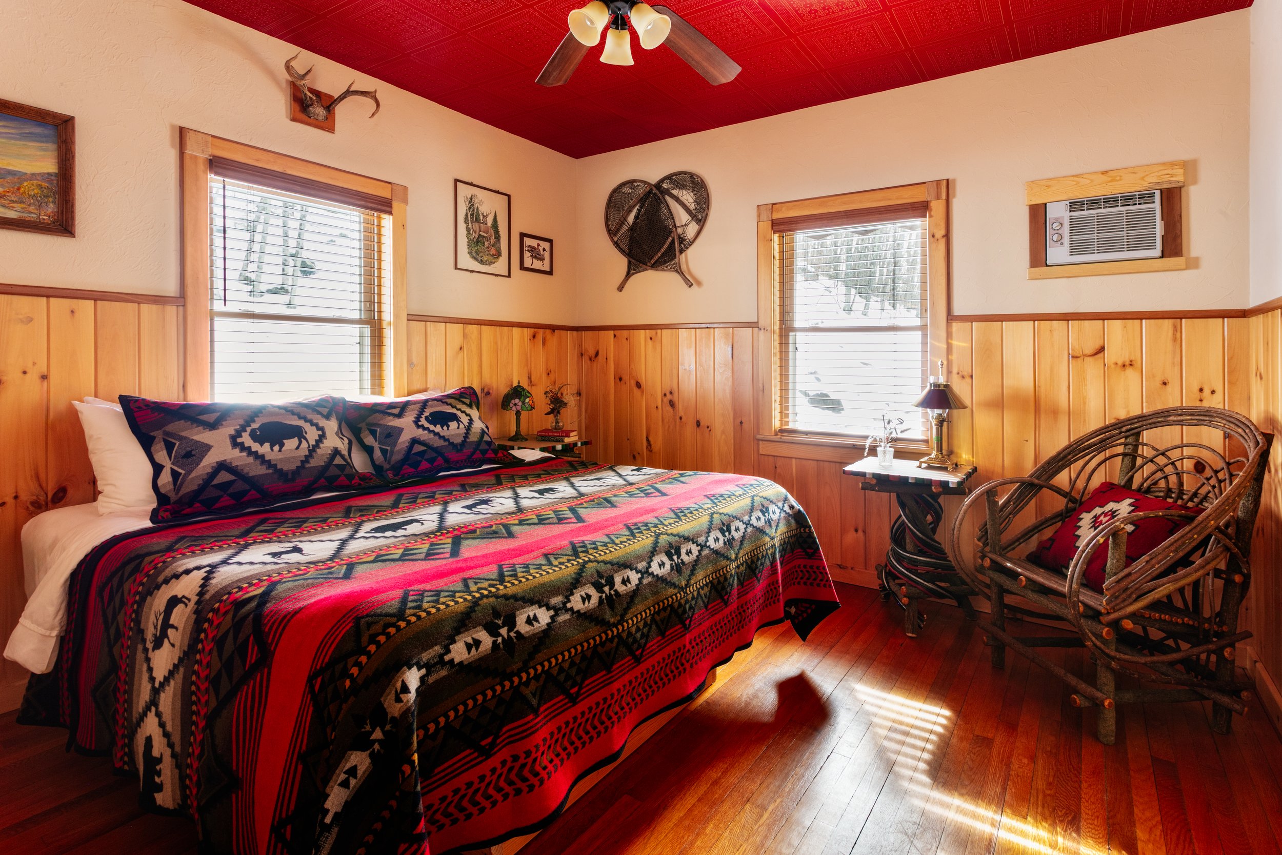 Mountain_View_Haus-1.jpg