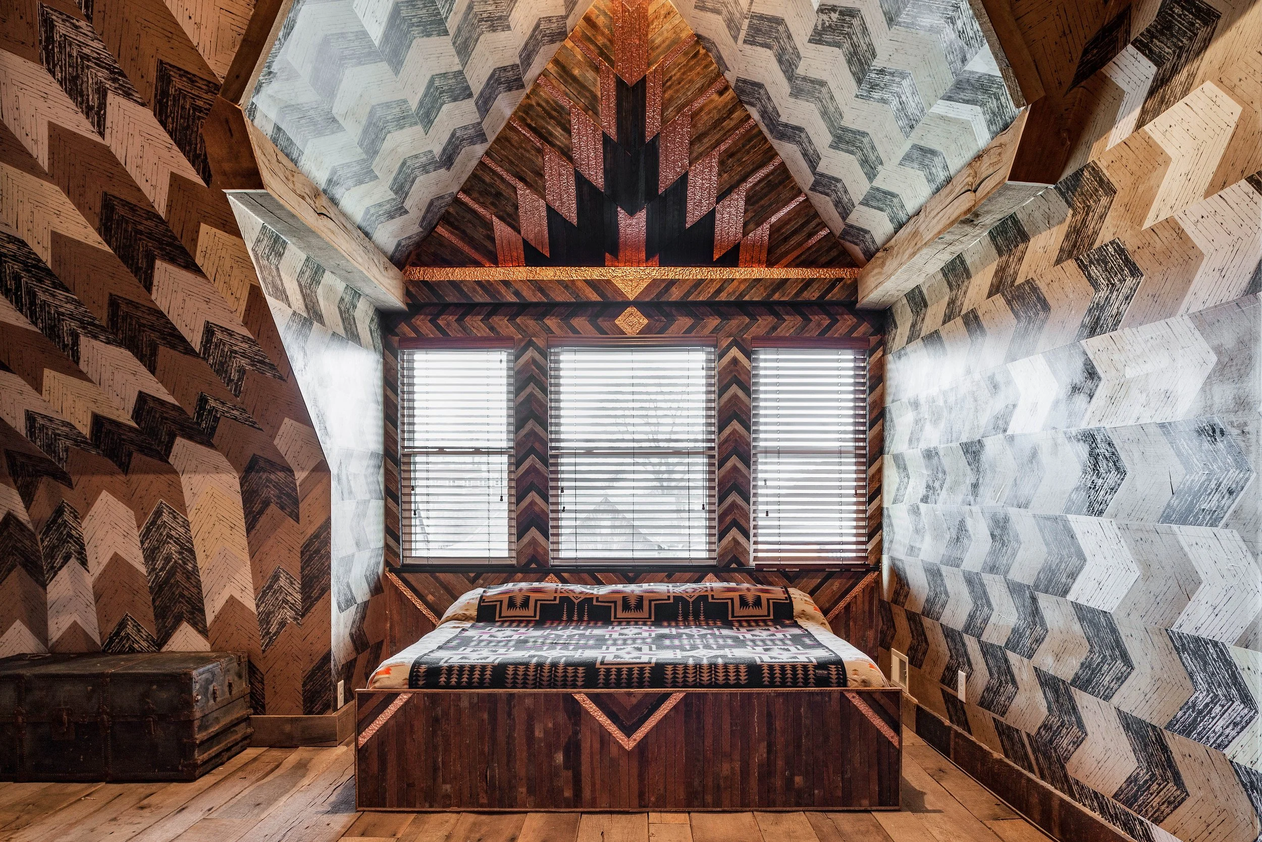 Lion's Den Suite (by Ben Fitchett).jpg